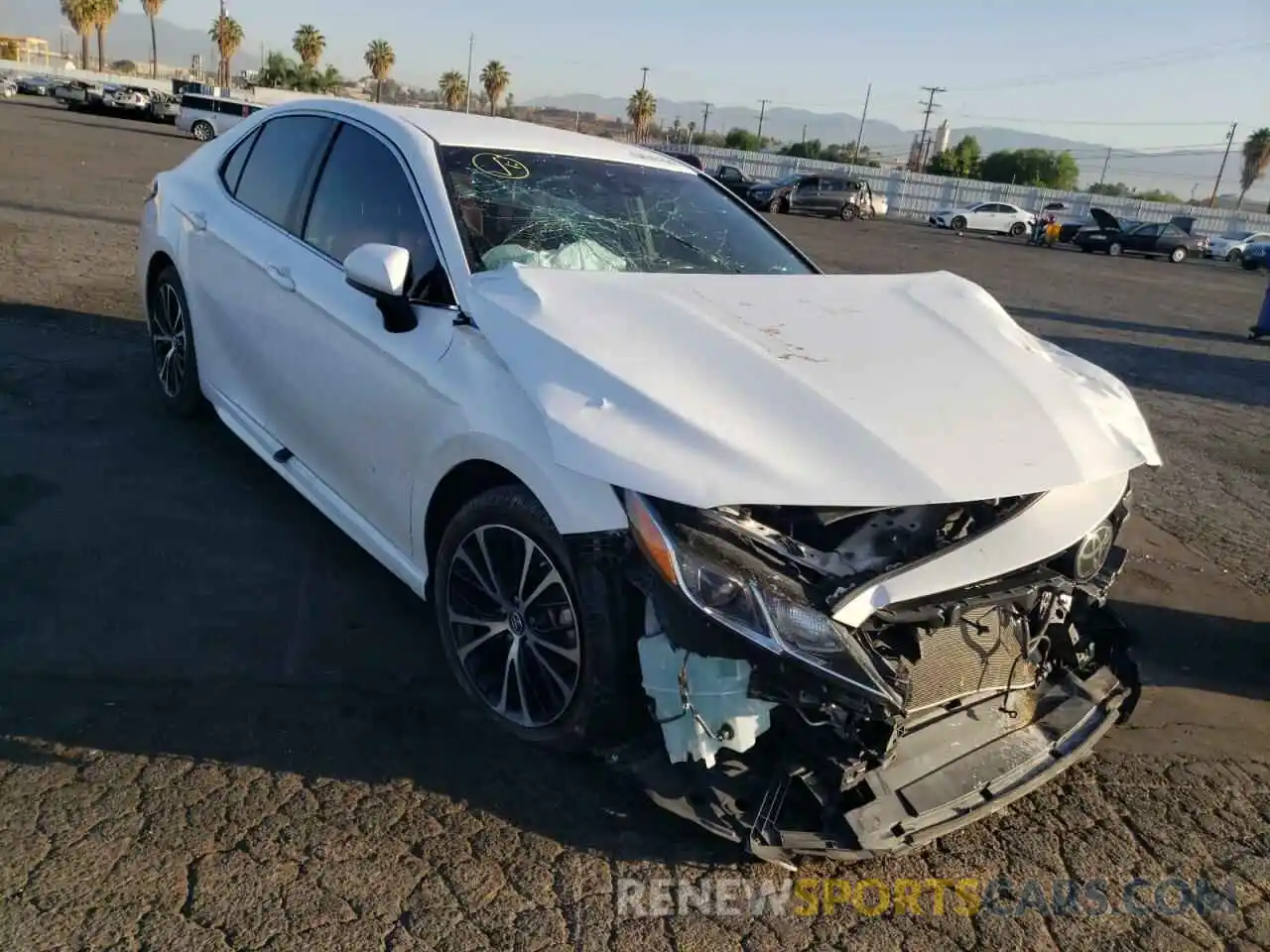 1 Photograph of a damaged car 4T1B11HK4KU197943 TOYOTA CAMRY 2019