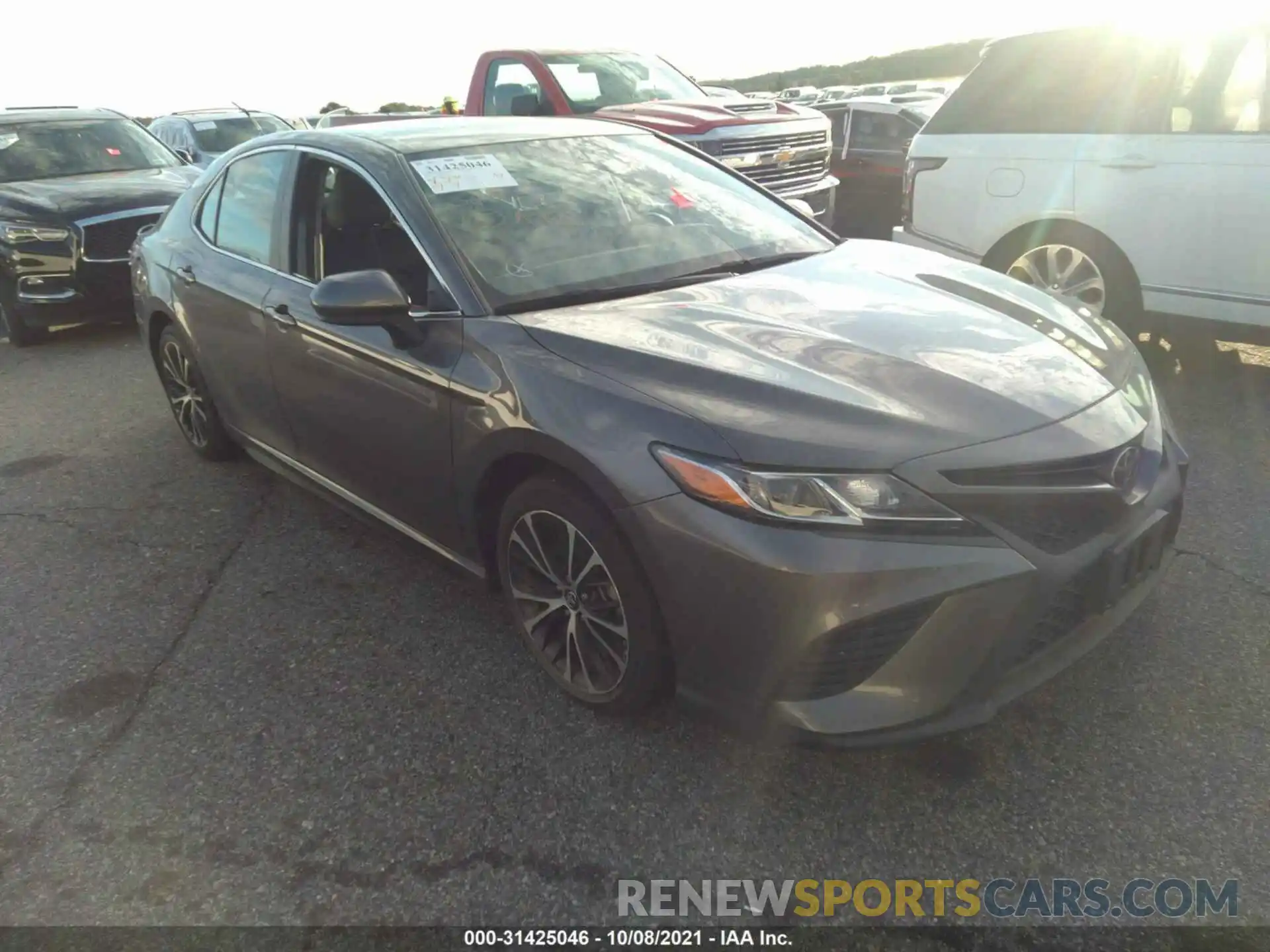 1 Photograph of a damaged car 4T1B11HK4KU200260 TOYOTA CAMRY 2019