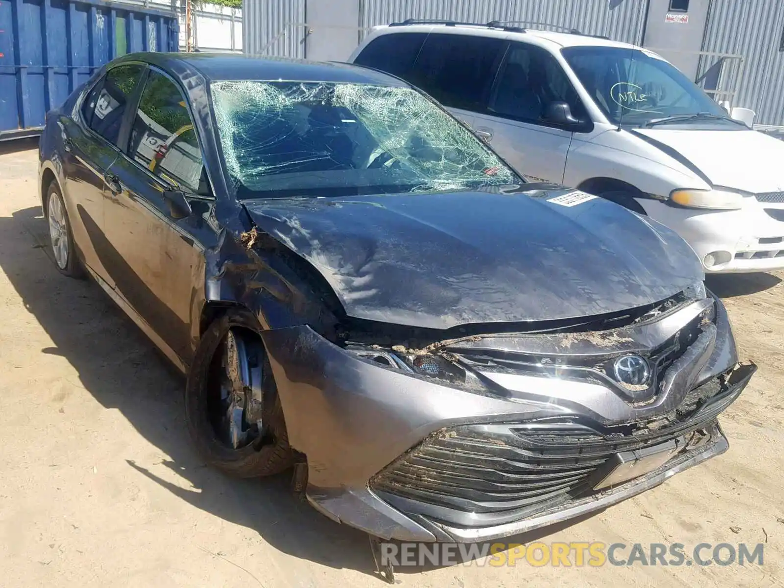 1 Photograph of a damaged car 4T1B11HK4KU200890 TOYOTA CAMRY 2019