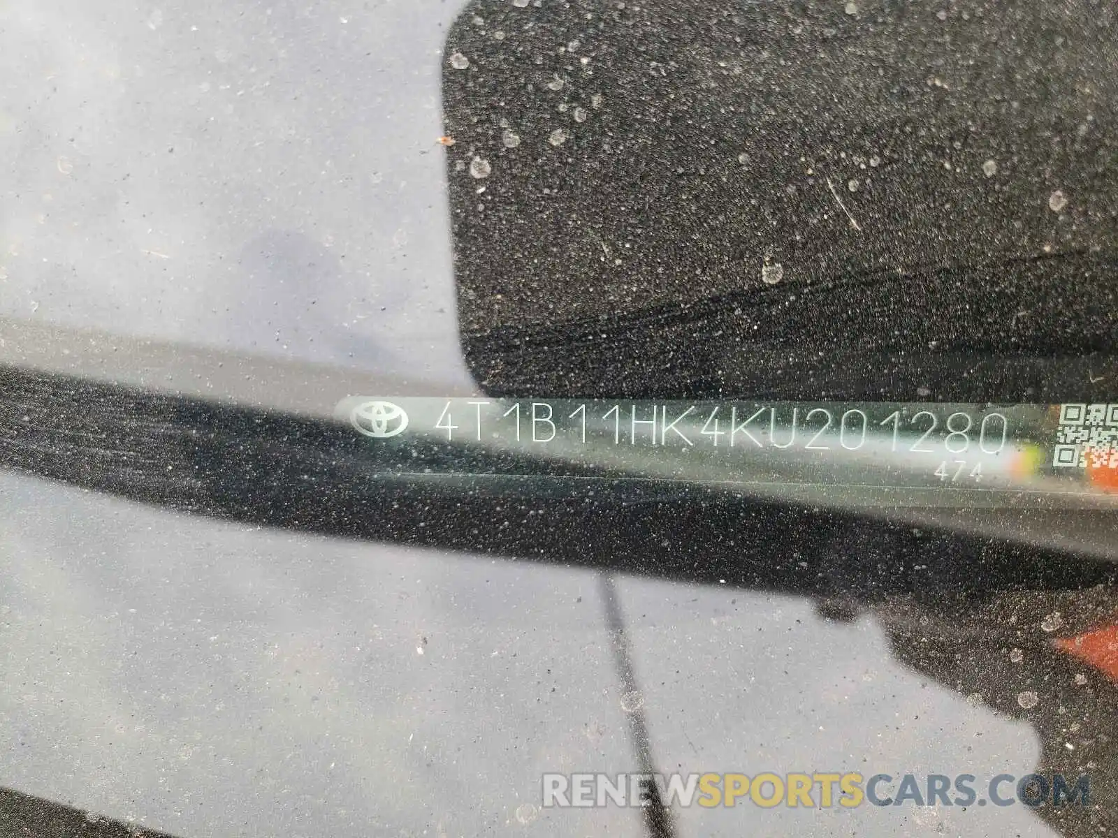 10 Photograph of a damaged car 4T1B11HK4KU201280 TOYOTA CAMRY 2019