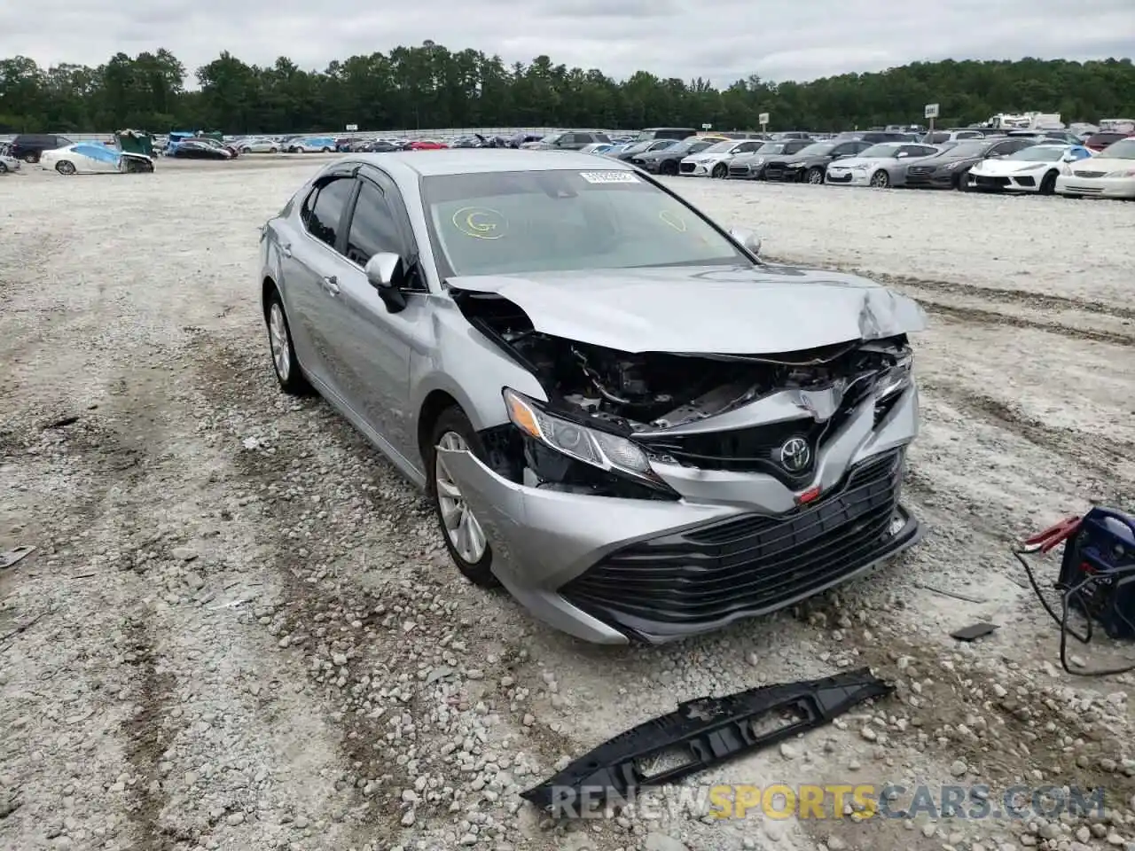 1 Photograph of a damaged car 4T1B11HK4KU201540 TOYOTA CAMRY 2019