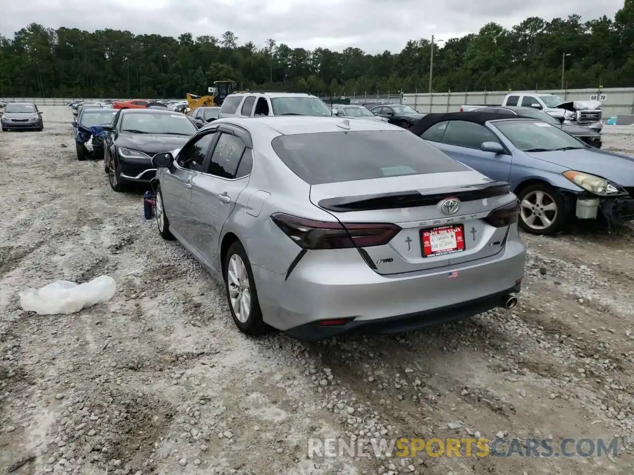 3 Photograph of a damaged car 4T1B11HK4KU201540 TOYOTA CAMRY 2019