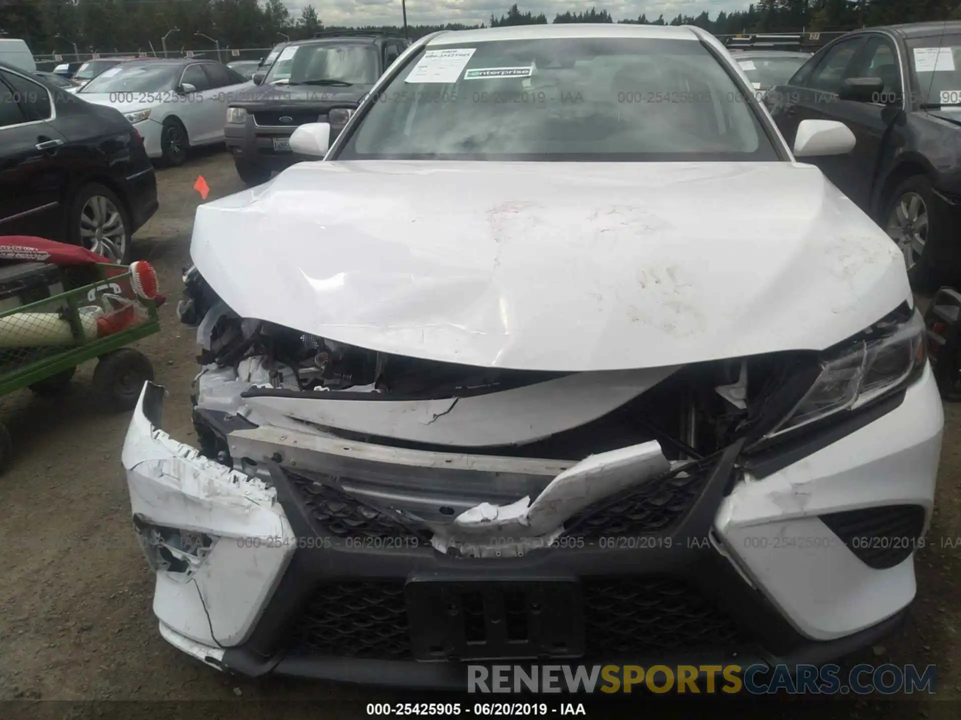 6 Photograph of a damaged car 4T1B11HK4KU201943 TOYOTA CAMRY 2019