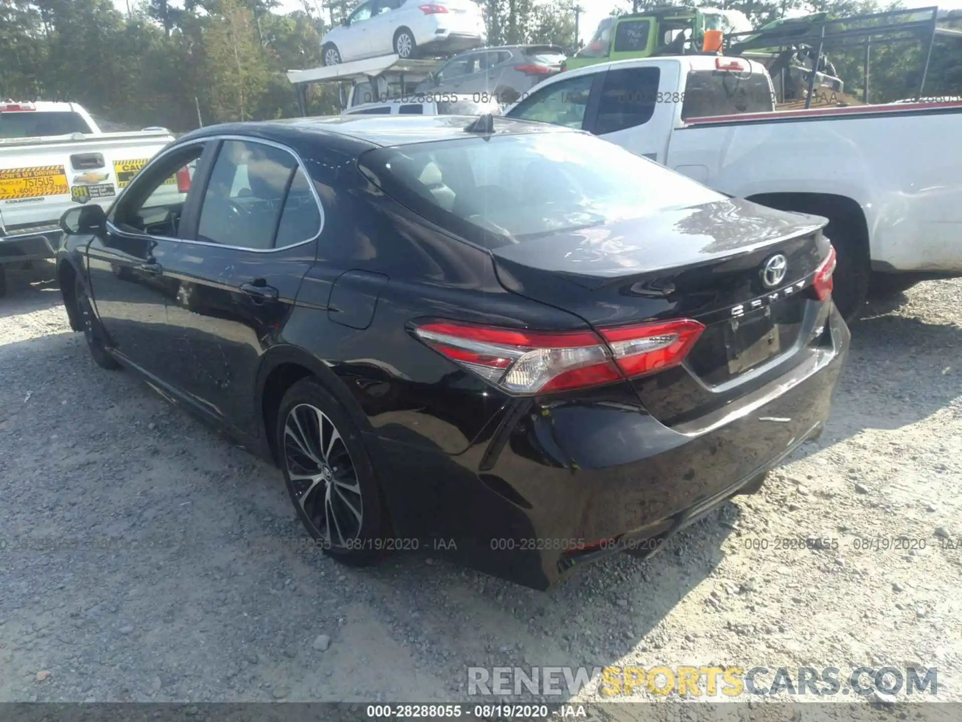 3 Photograph of a damaged car 4T1B11HK4KU202168 TOYOTA CAMRY 2019