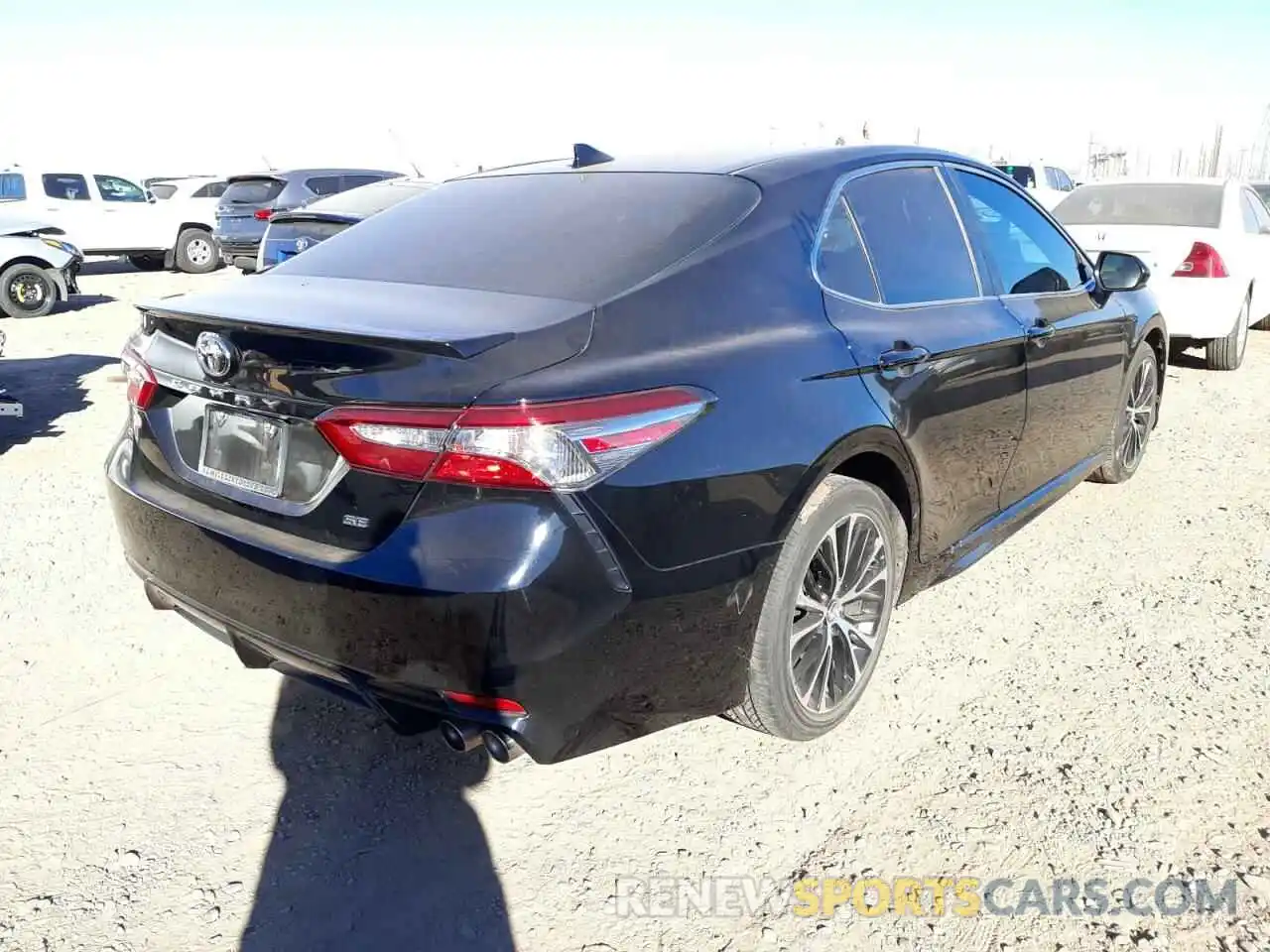 4 Фотография поврежденного автомобиля 4T1B11HK4KU203319 TOYOTA CAMRY 2019