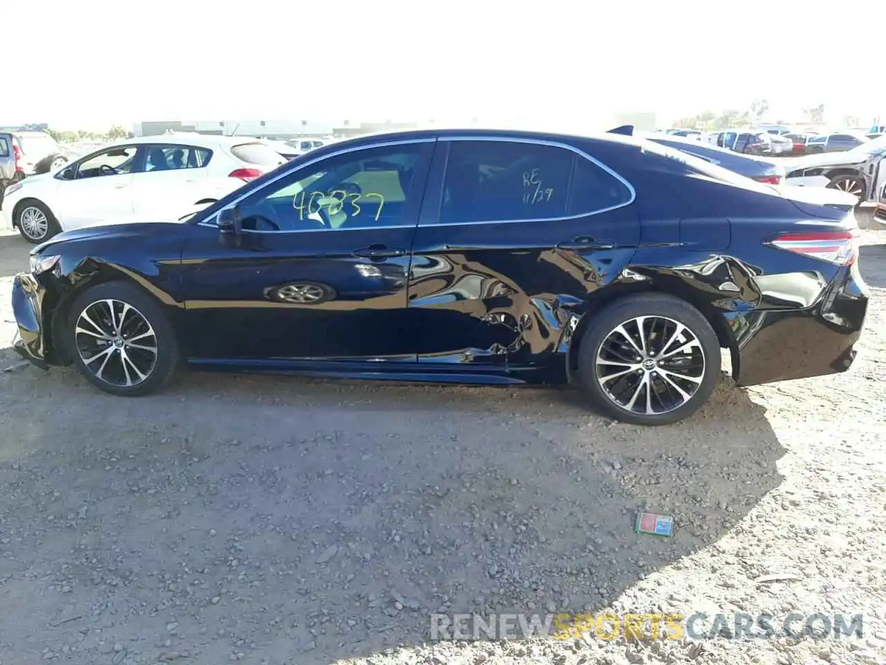 9 Photograph of a damaged car 4T1B11HK4KU203319 TOYOTA CAMRY 2019