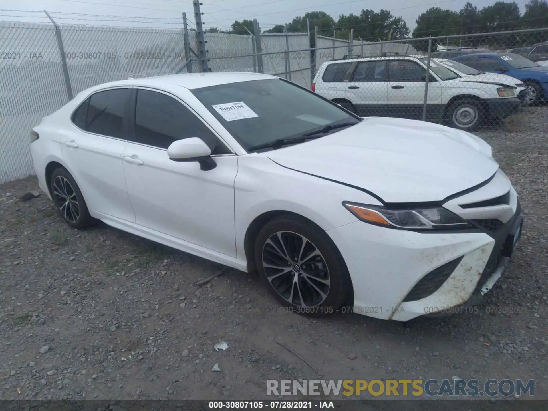 1 Photograph of a damaged car 4T1B11HK4KU205233 TOYOTA CAMRY 2019