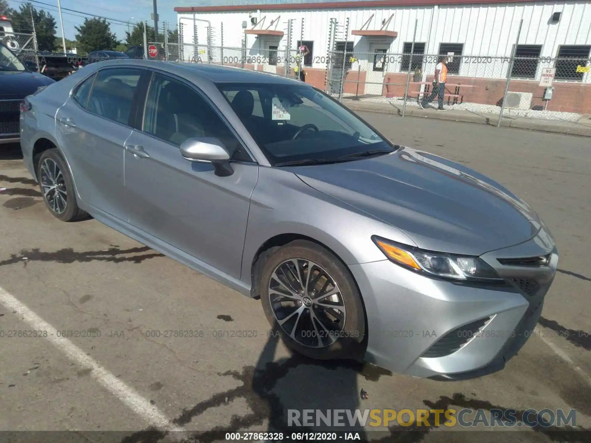 1 Photograph of a damaged car 4T1B11HK4KU205670 TOYOTA CAMRY 2019