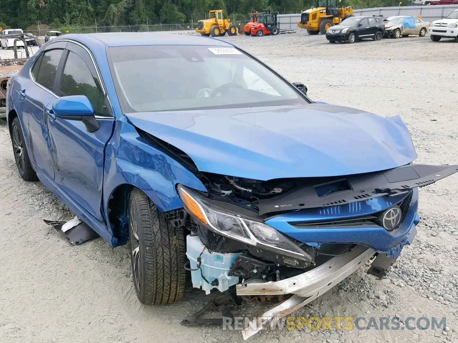 1 Photograph of a damaged car 4T1B11HK4KU206396 TOYOTA CAMRY 2019
