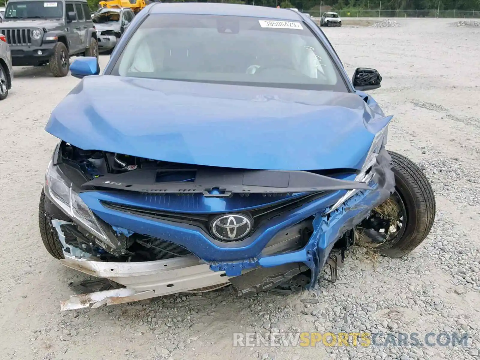 9 Photograph of a damaged car 4T1B11HK4KU206396 TOYOTA CAMRY 2019