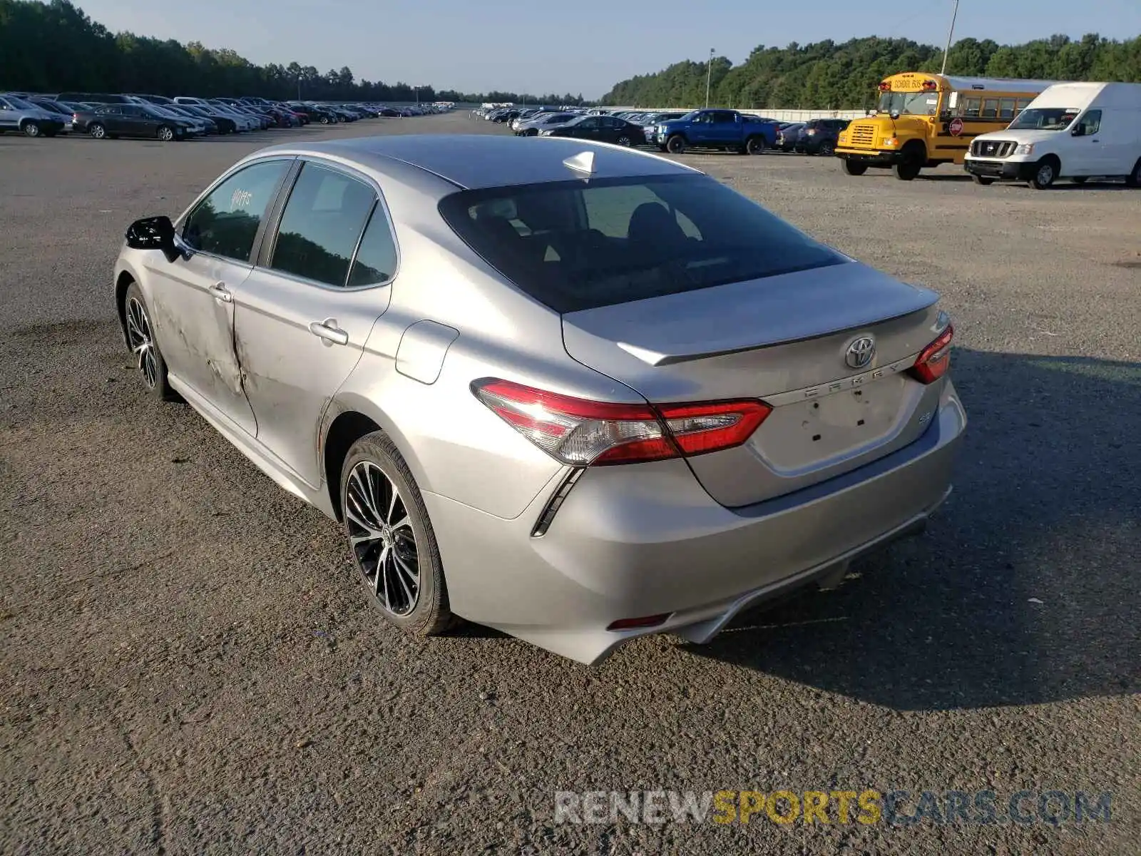 3 Photograph of a damaged car 4T1B11HK4KU206785 TOYOTA CAMRY 2019