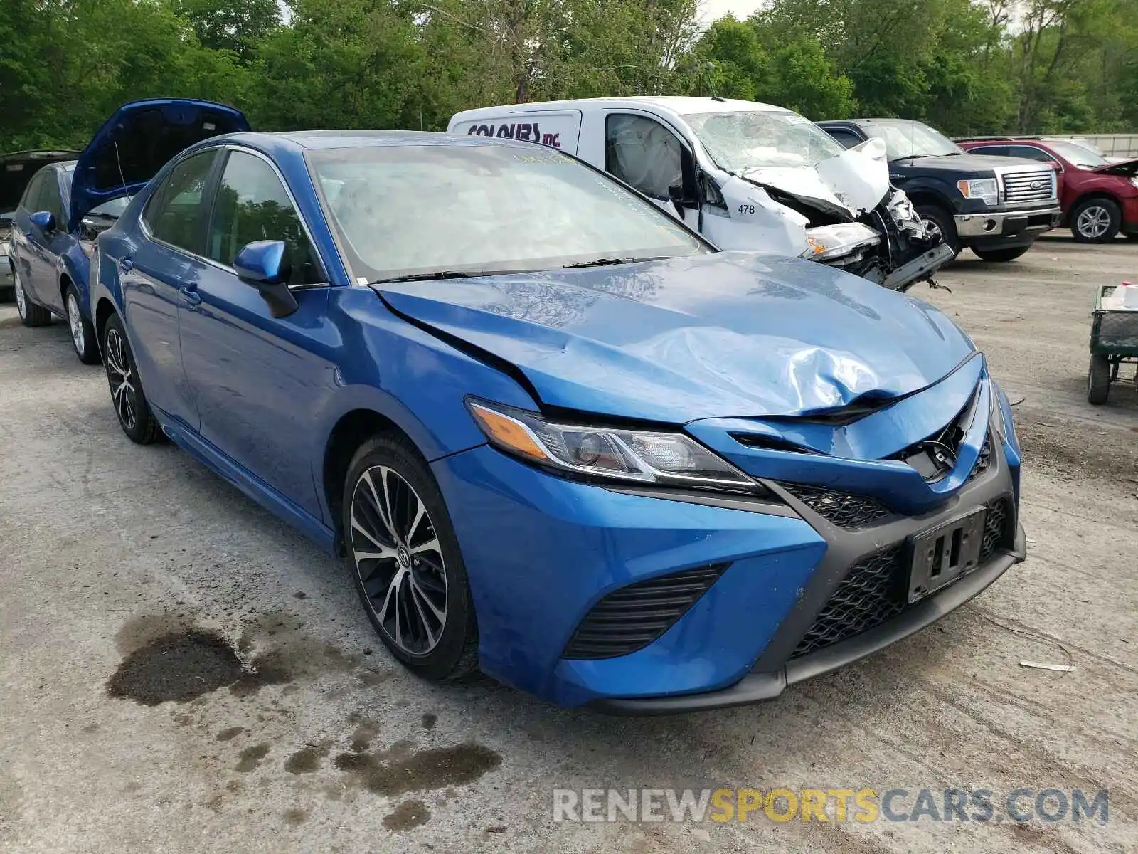 1 Photograph of a damaged car 4T1B11HK4KU206849 TOYOTA CAMRY 2019