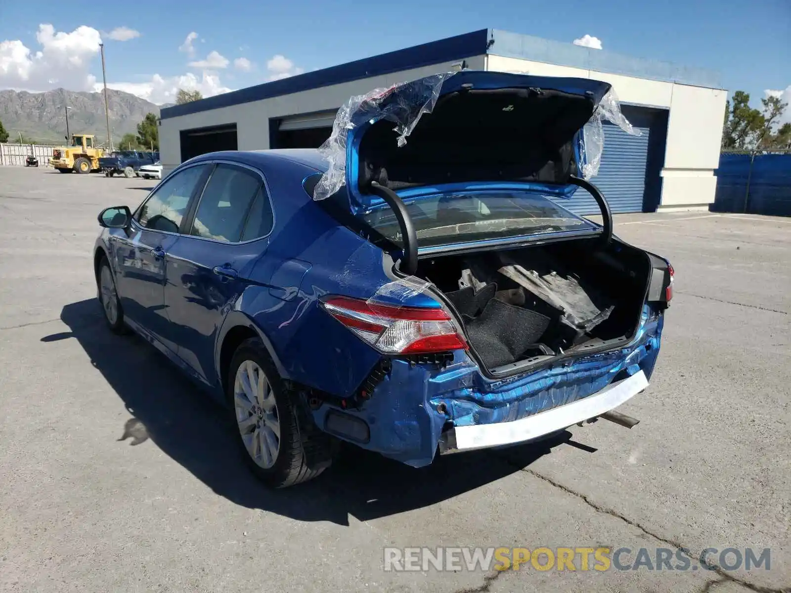 3 Photograph of a damaged car 4T1B11HK4KU207368 TOYOTA CAMRY 2019