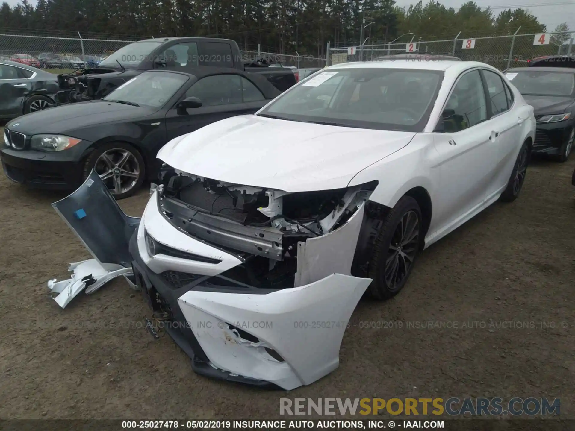 2 Photograph of a damaged car 4T1B11HK4KU209816 TOYOTA CAMRY 2019