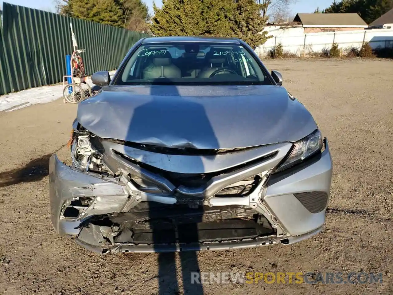 5 Photograph of a damaged car 4T1B11HK4KU210545 TOYOTA CAMRY 2019