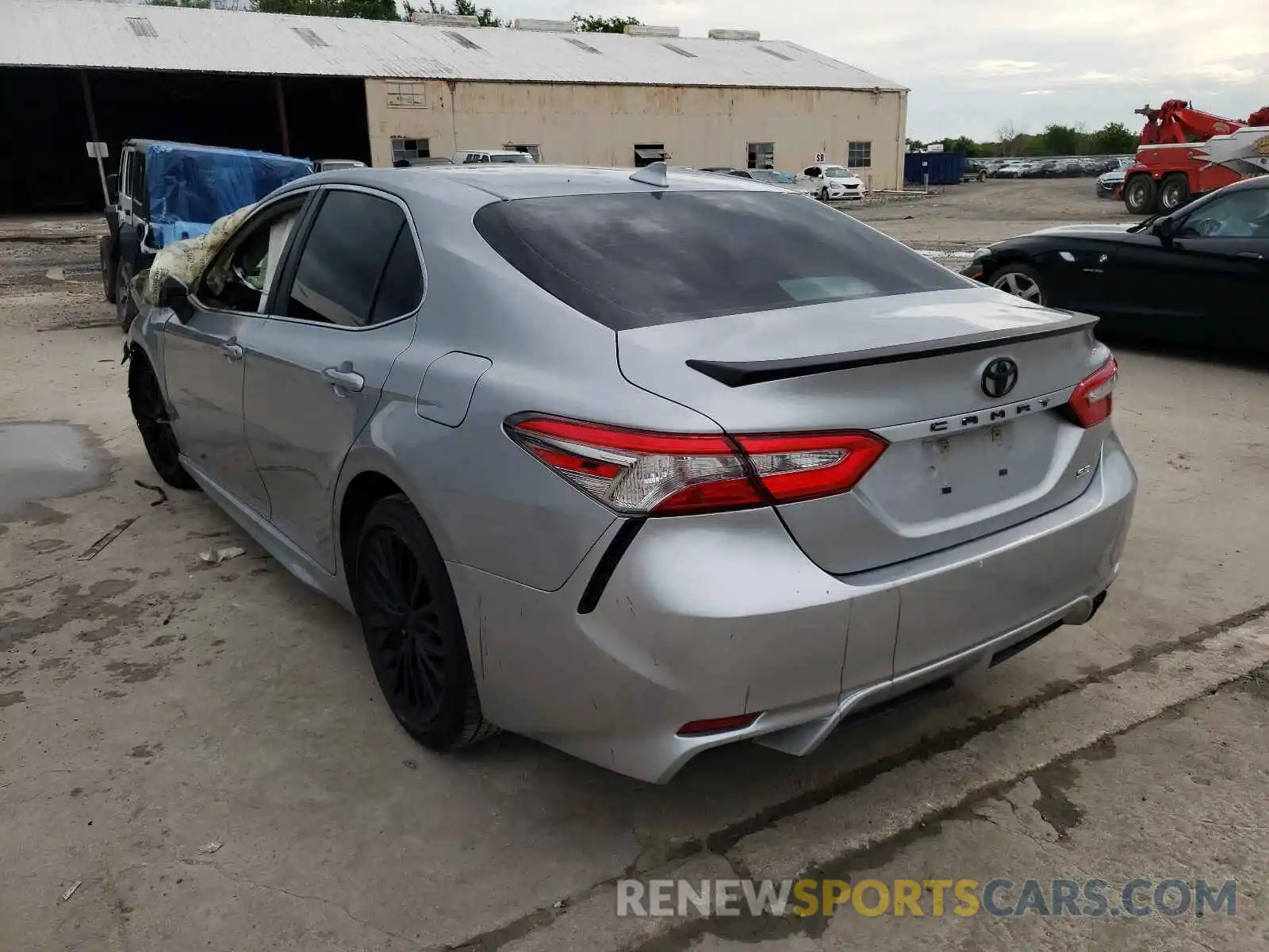 3 Photograph of a damaged car 4T1B11HK4KU211159 TOYOTA CAMRY 2019