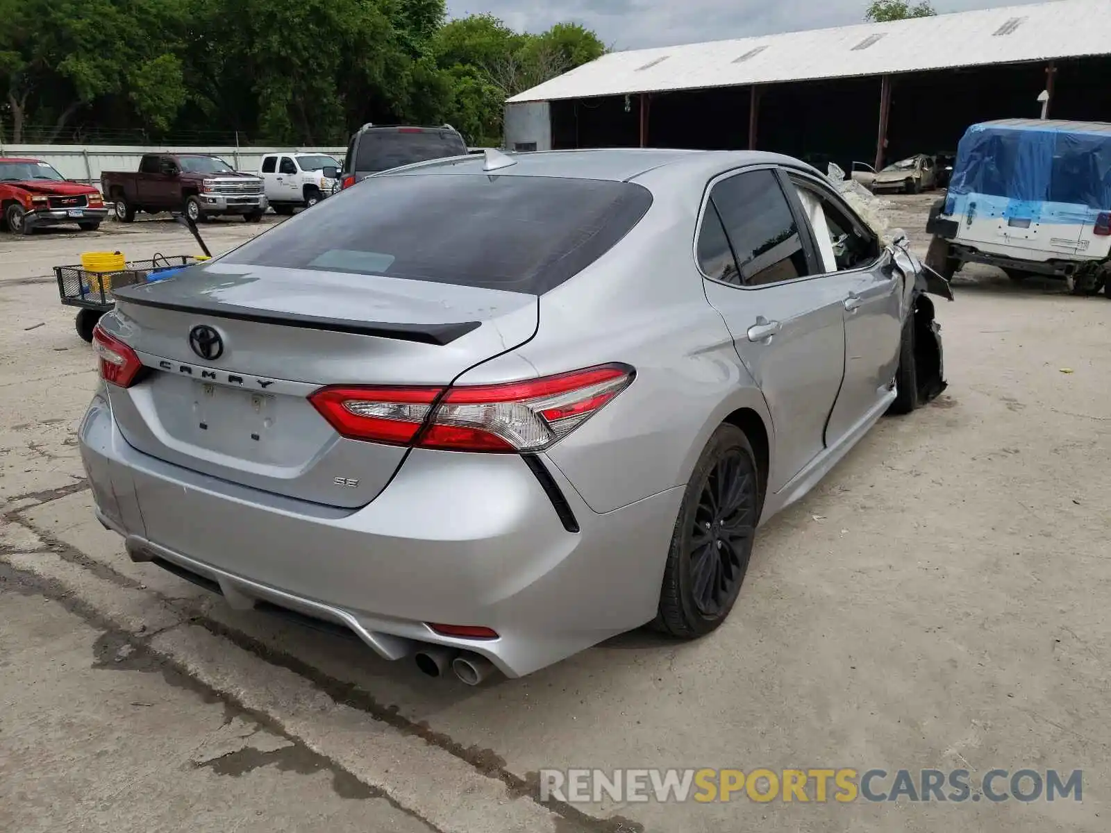 4 Photograph of a damaged car 4T1B11HK4KU211159 TOYOTA CAMRY 2019