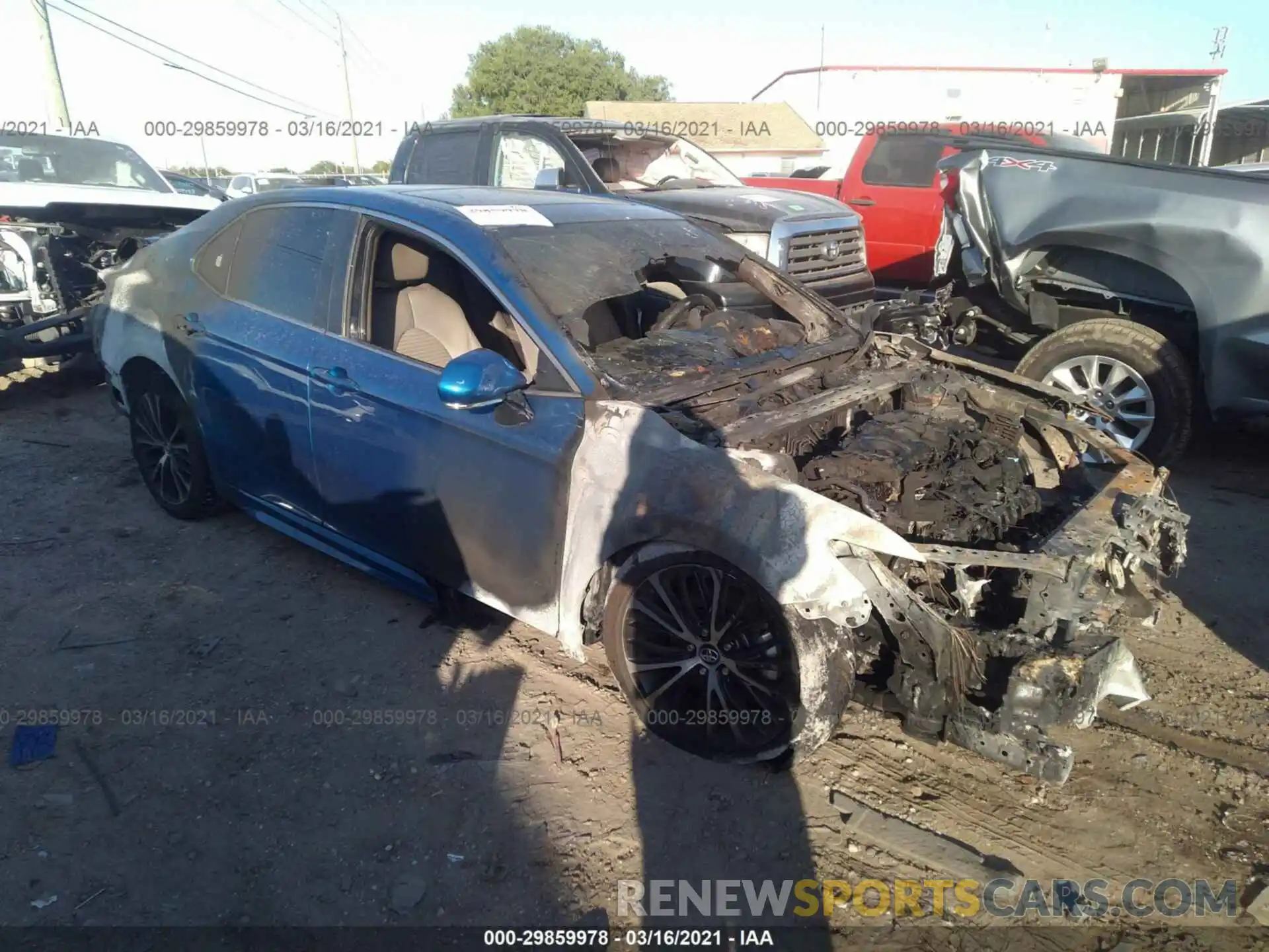 1 Photograph of a damaged car 4T1B11HK4KU214434 TOYOTA CAMRY 2019