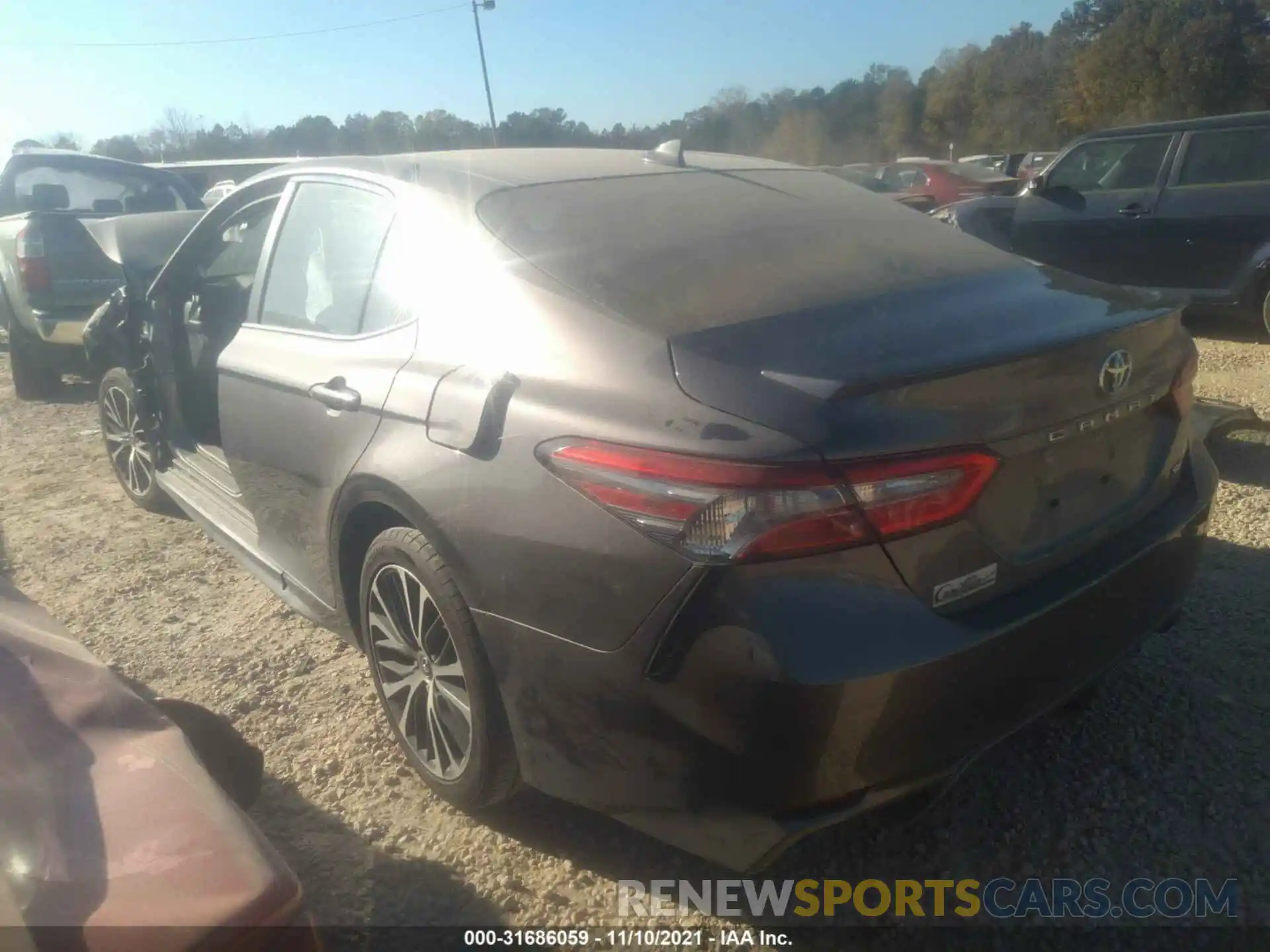 3 Photograph of a damaged car 4T1B11HK4KU215678 TOYOTA CAMRY 2019