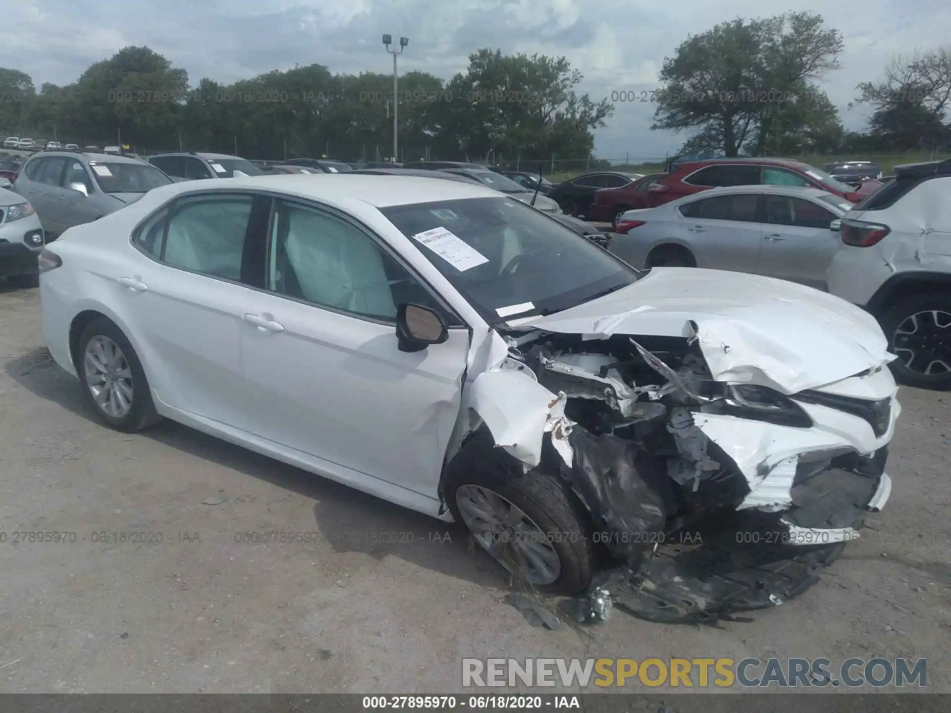 1 Photograph of a damaged car 4T1B11HK4KU215812 TOYOTA CAMRY 2019