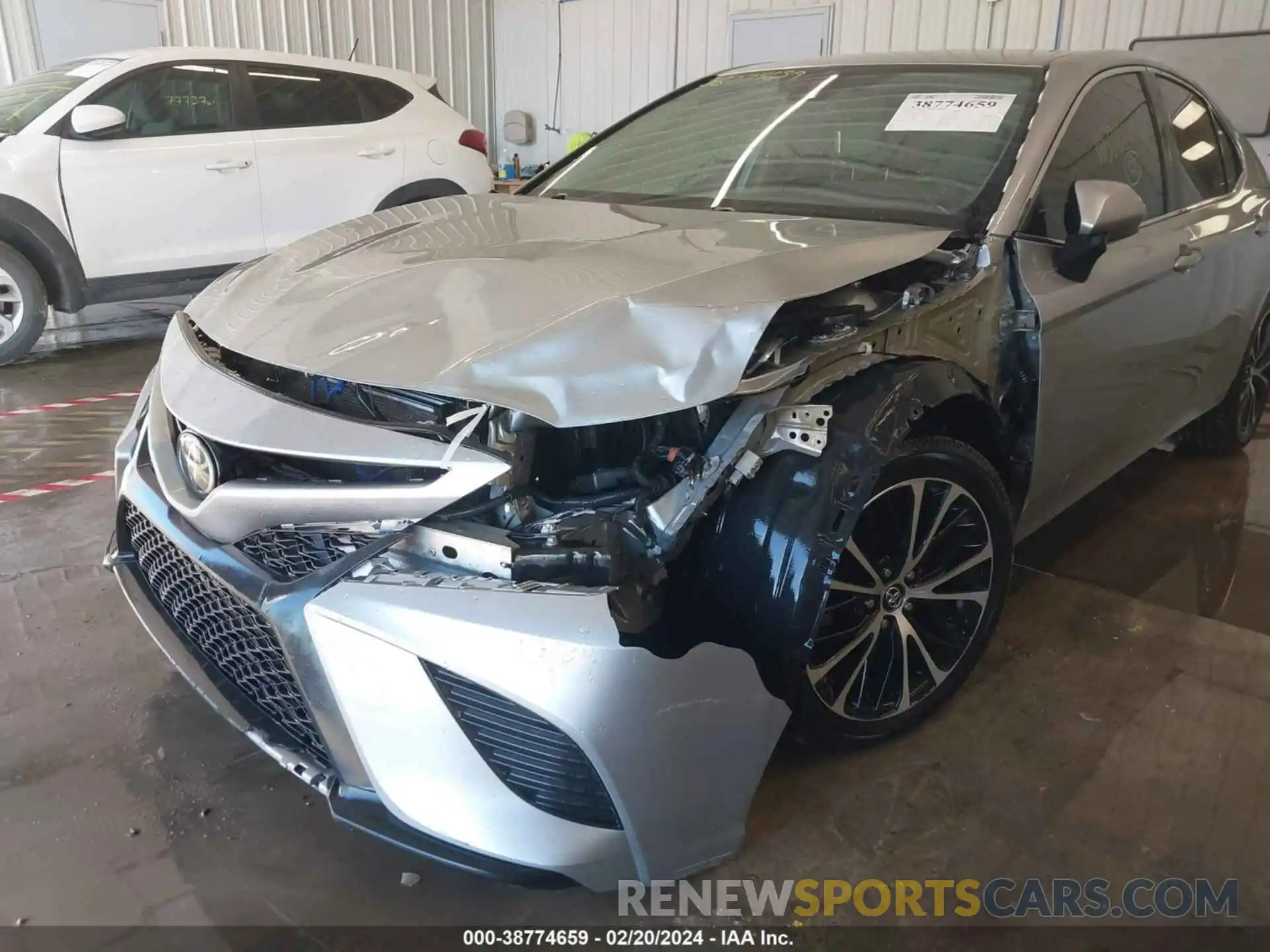 6 Photograph of a damaged car 4T1B11HK4KU216443 TOYOTA CAMRY 2019