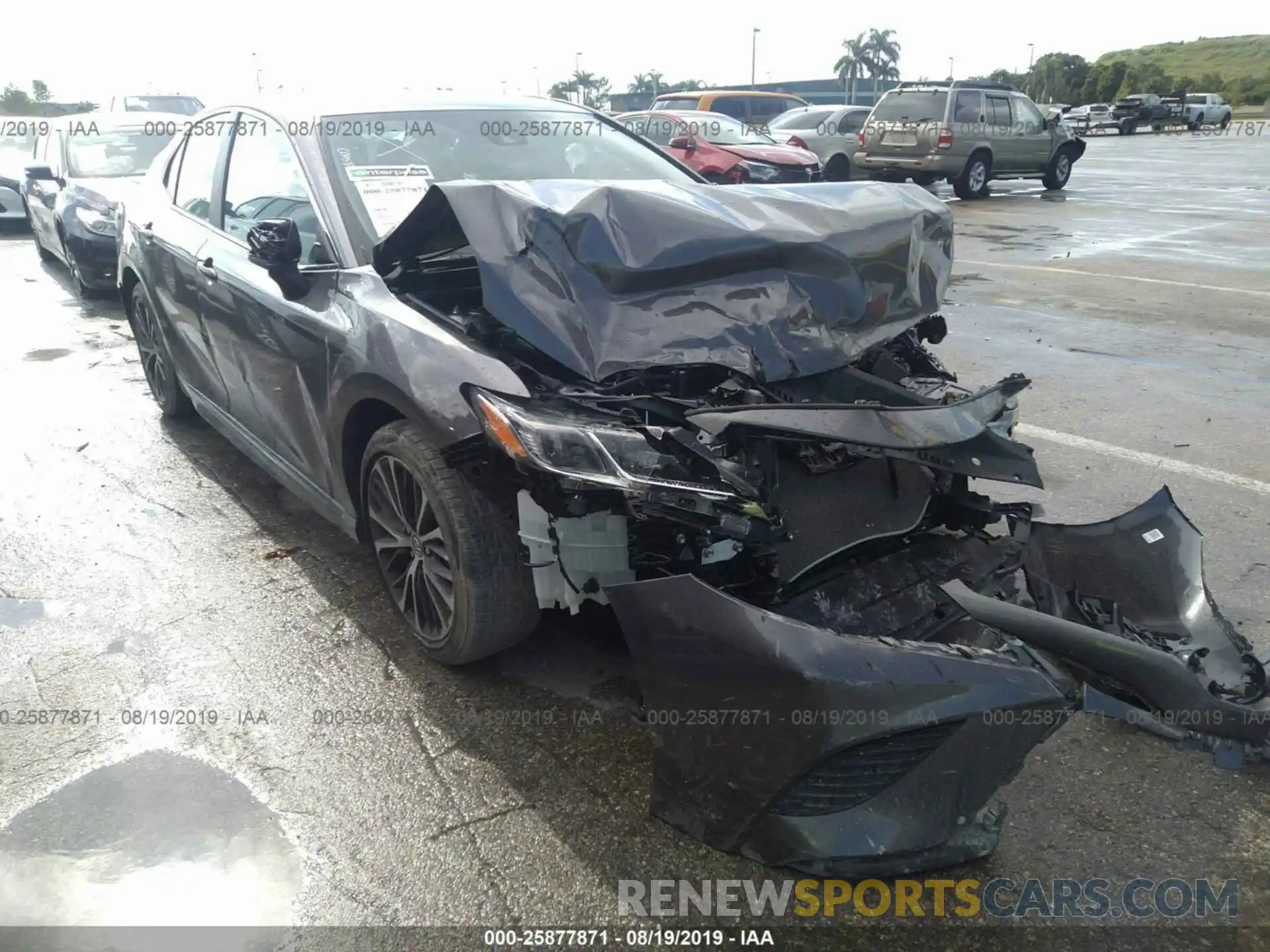 1 Photograph of a damaged car 4T1B11HK4KU218712 TOYOTA CAMRY 2019