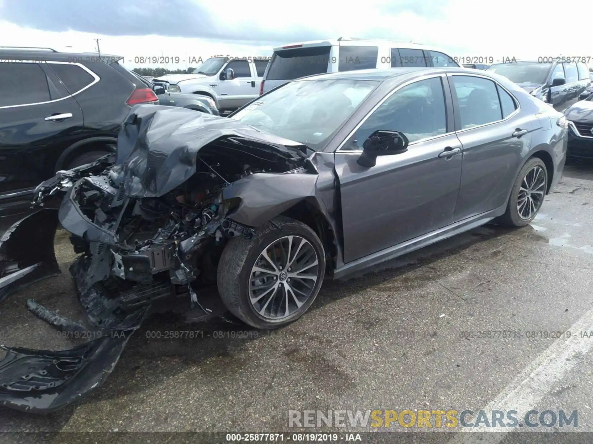 2 Photograph of a damaged car 4T1B11HK4KU218712 TOYOTA CAMRY 2019