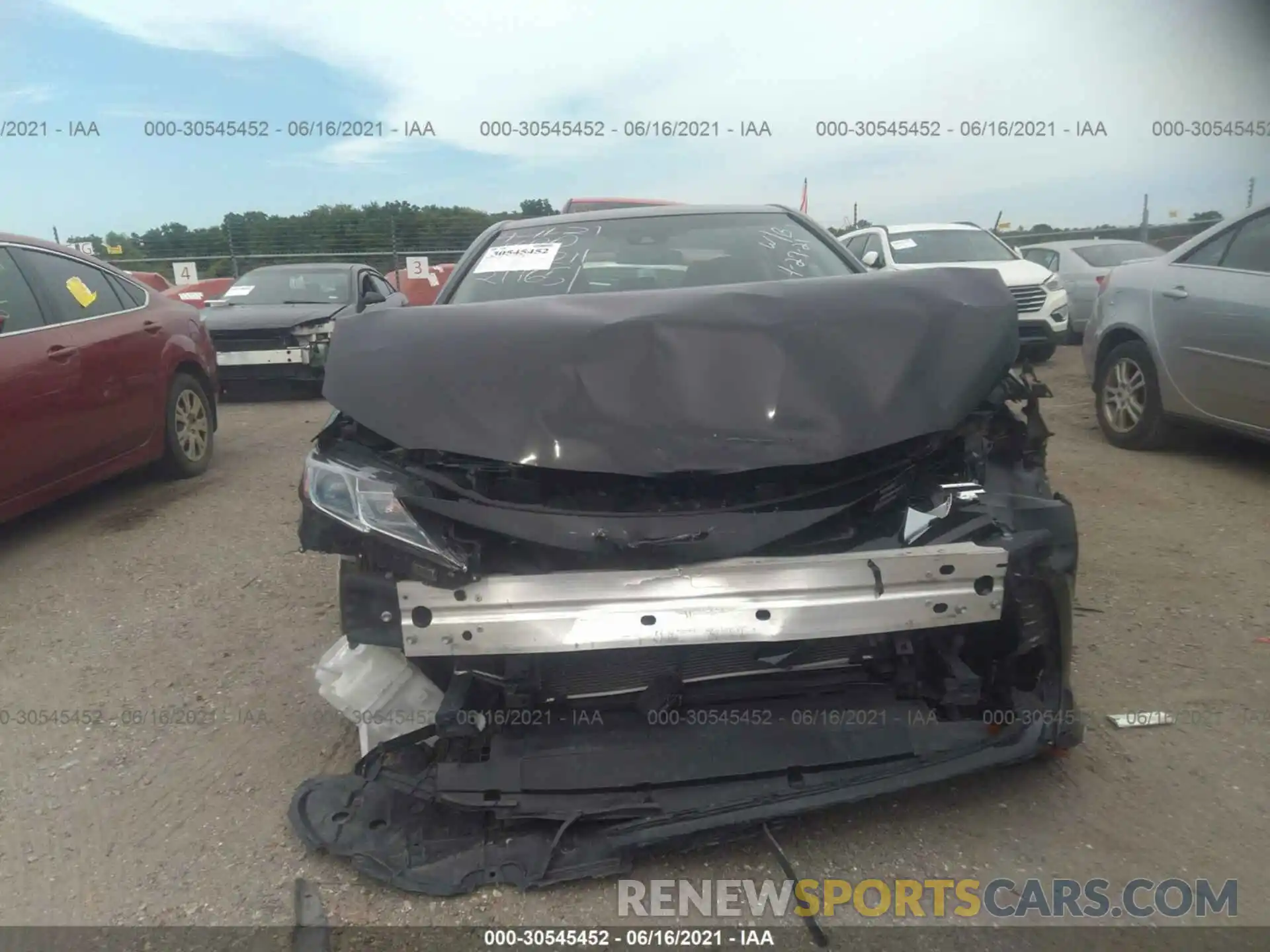 6 Photograph of a damaged car 4T1B11HK4KU219651 TOYOTA CAMRY 2019