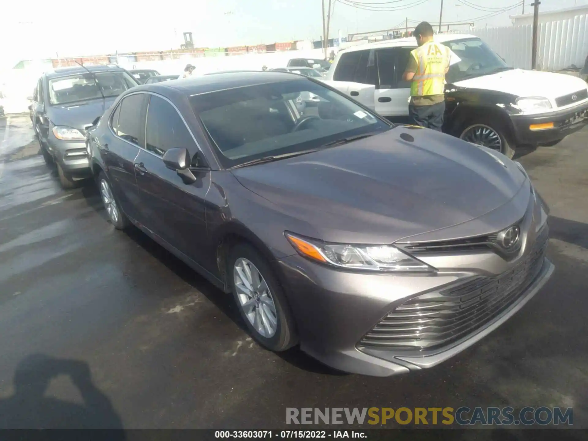 1 Photograph of a damaged car 4T1B11HK4KU220735 TOYOTA CAMRY 2019