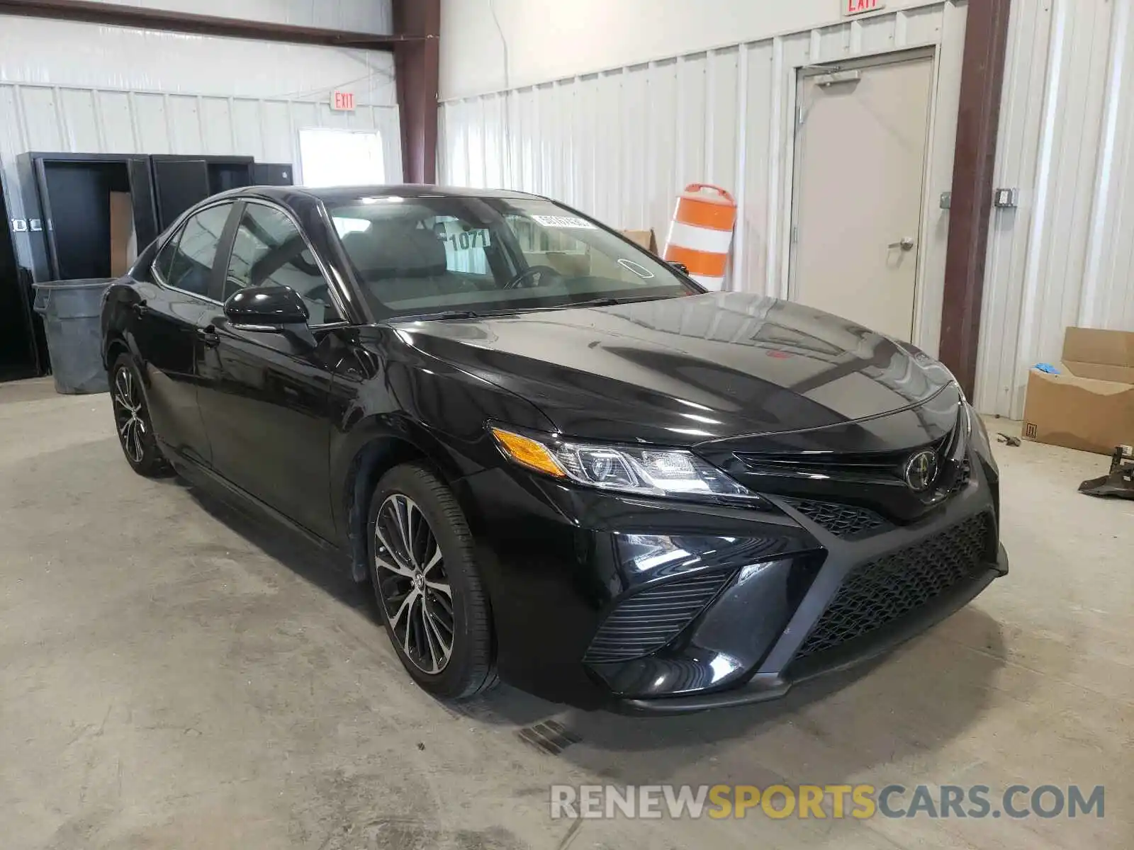 1 Photograph of a damaged car 4T1B11HK4KU221500 TOYOTA CAMRY 2019