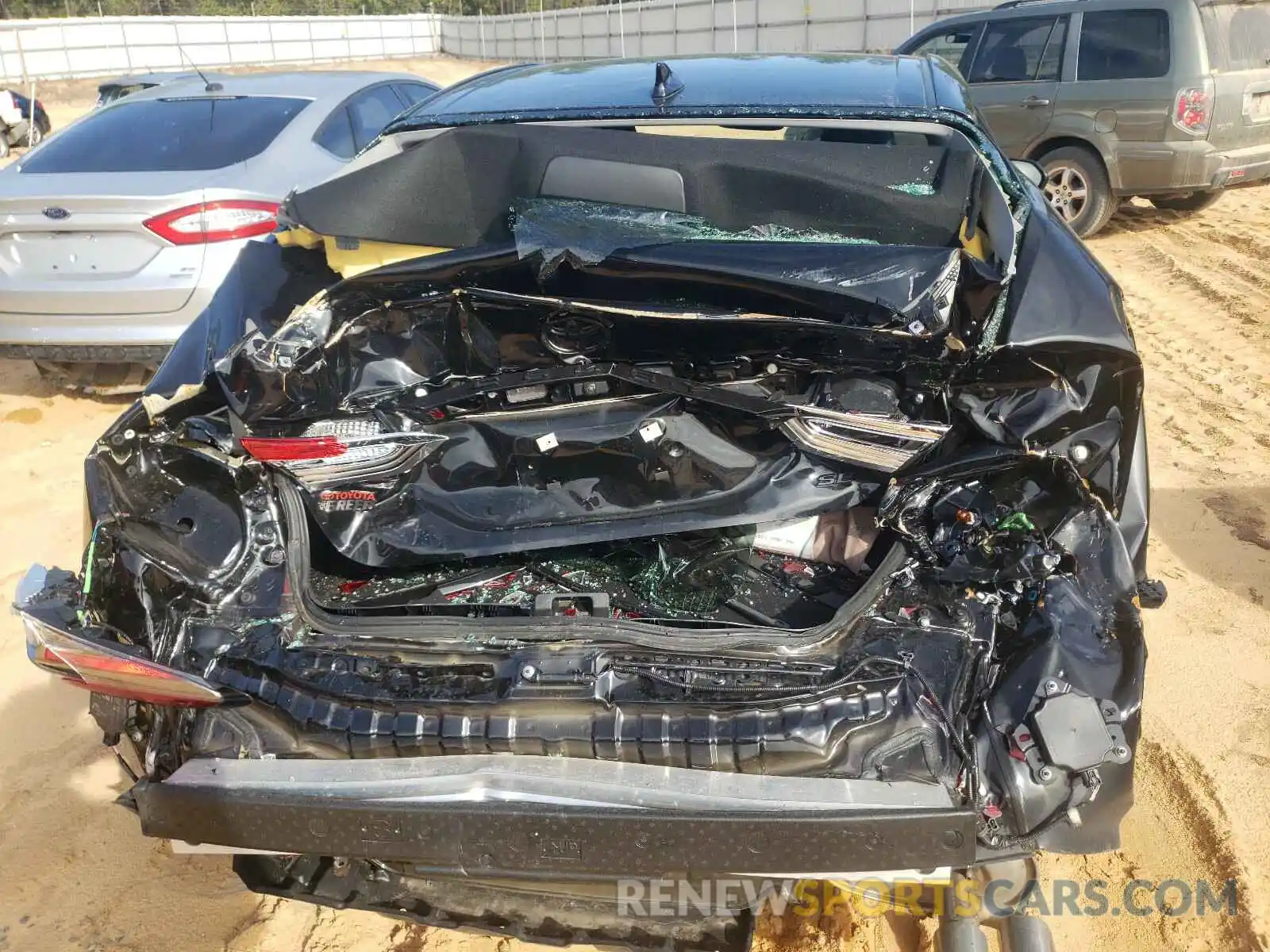 9 Photograph of a damaged car 4T1B11HK4KU223134 TOYOTA CAMRY 2019