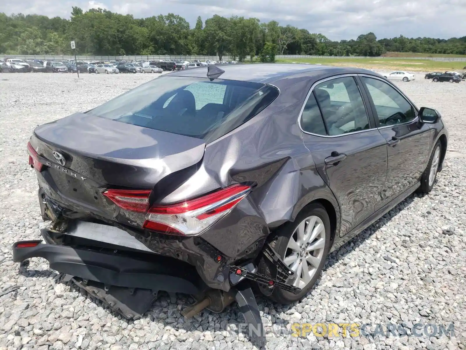 4 Photograph of a damaged car 4T1B11HK4KU224901 TOYOTA CAMRY 2019