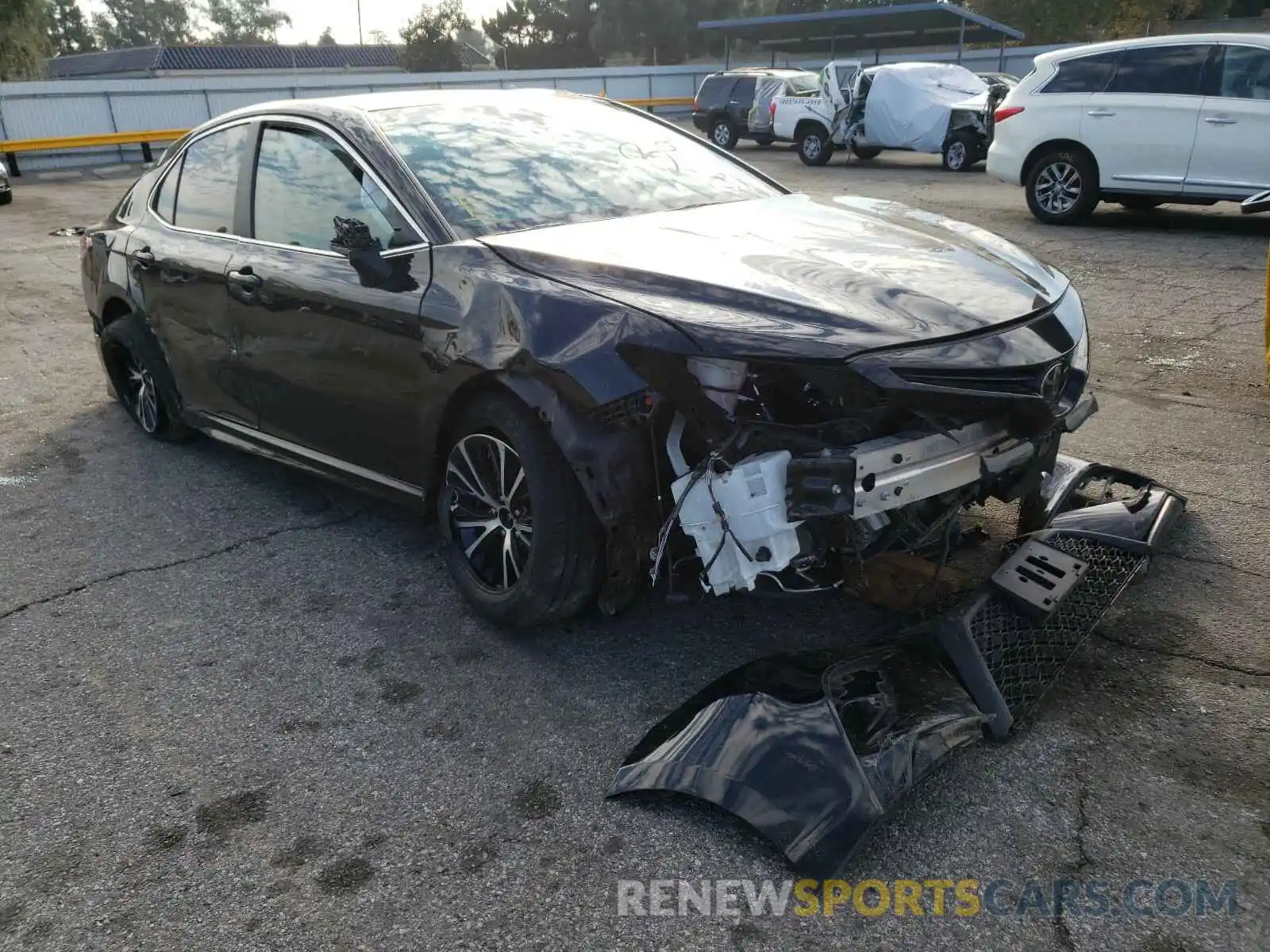 1 Photograph of a damaged car 4T1B11HK4KU225109 TOYOTA CAMRY 2019