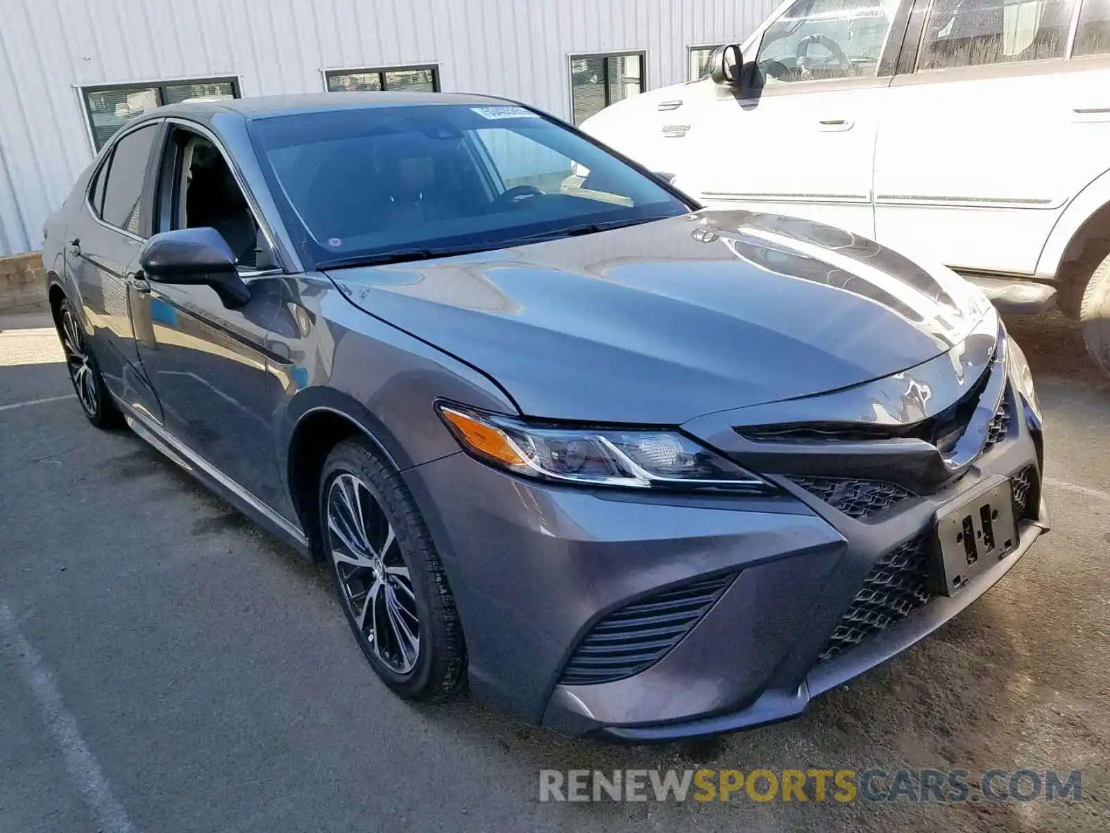 1 Photograph of a damaged car 4T1B11HK4KU227586 TOYOTA CAMRY 2019