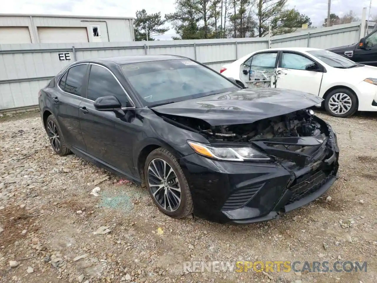 1 Photograph of a damaged car 4T1B11HK4KU228205 TOYOTA CAMRY 2019