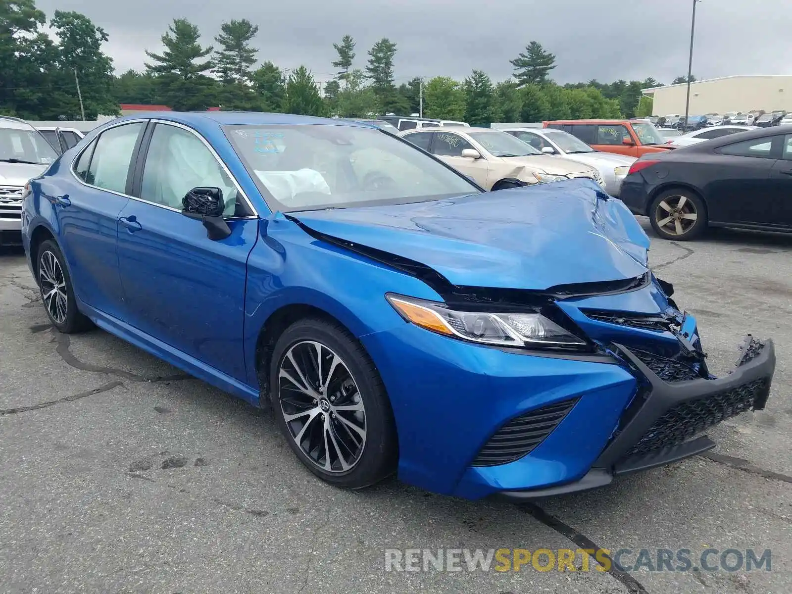 1 Photograph of a damaged car 4T1B11HK4KU228236 TOYOTA CAMRY 2019