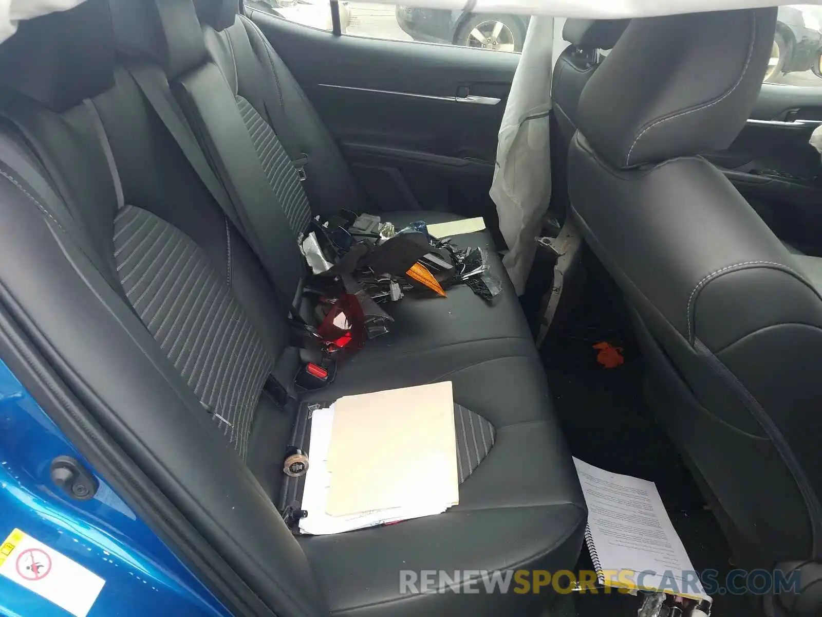 6 Photograph of a damaged car 4T1B11HK4KU228236 TOYOTA CAMRY 2019