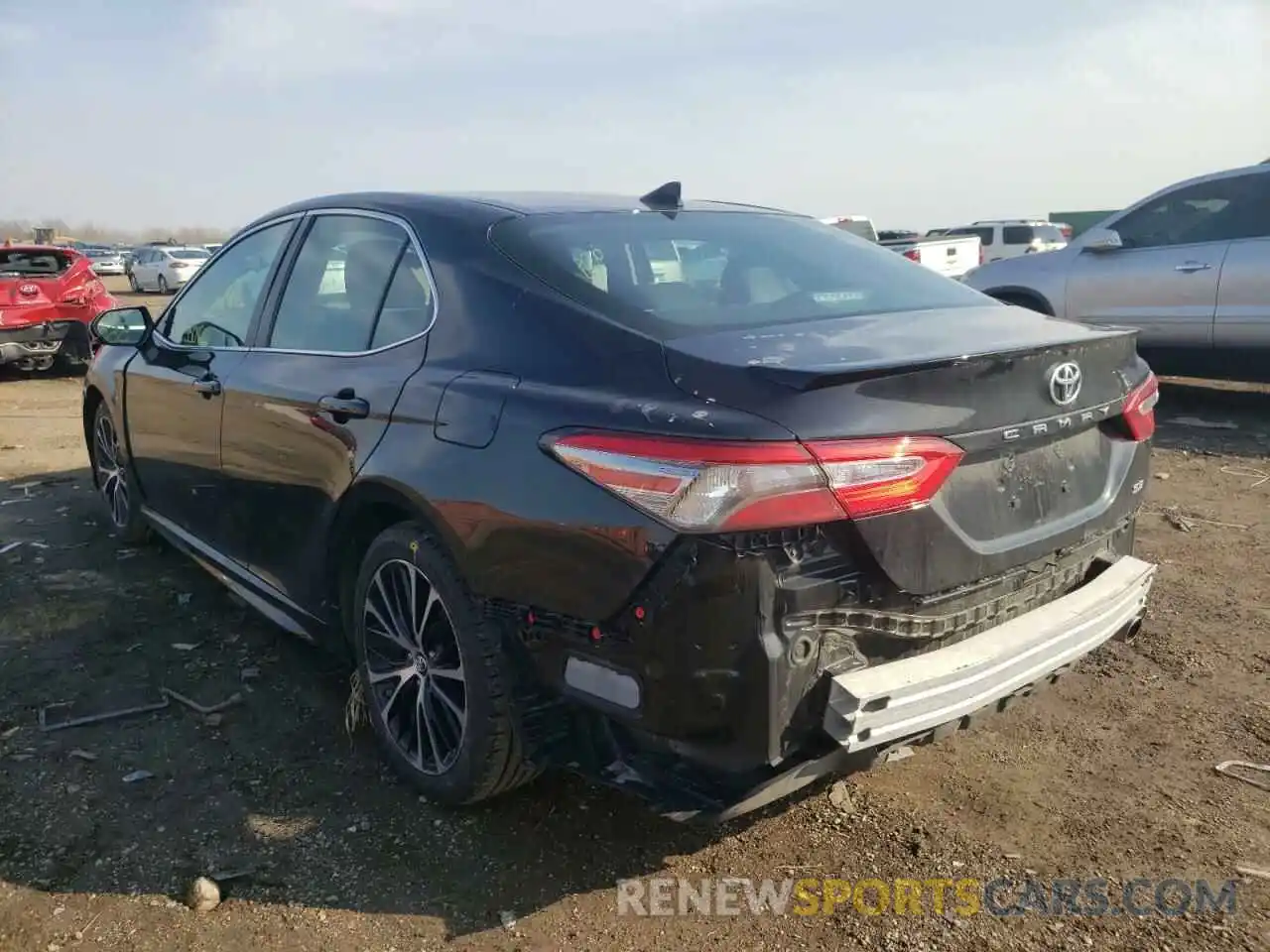 3 Photograph of a damaged car 4T1B11HK4KU228530 TOYOTA CAMRY 2019