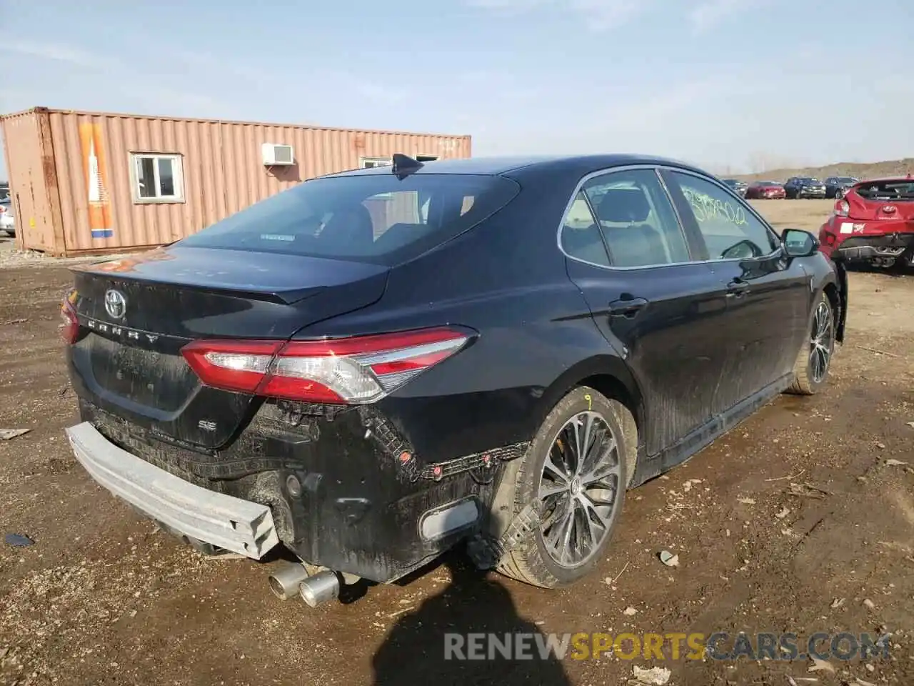 4 Фотография поврежденного автомобиля 4T1B11HK4KU228530 TOYOTA CAMRY 2019