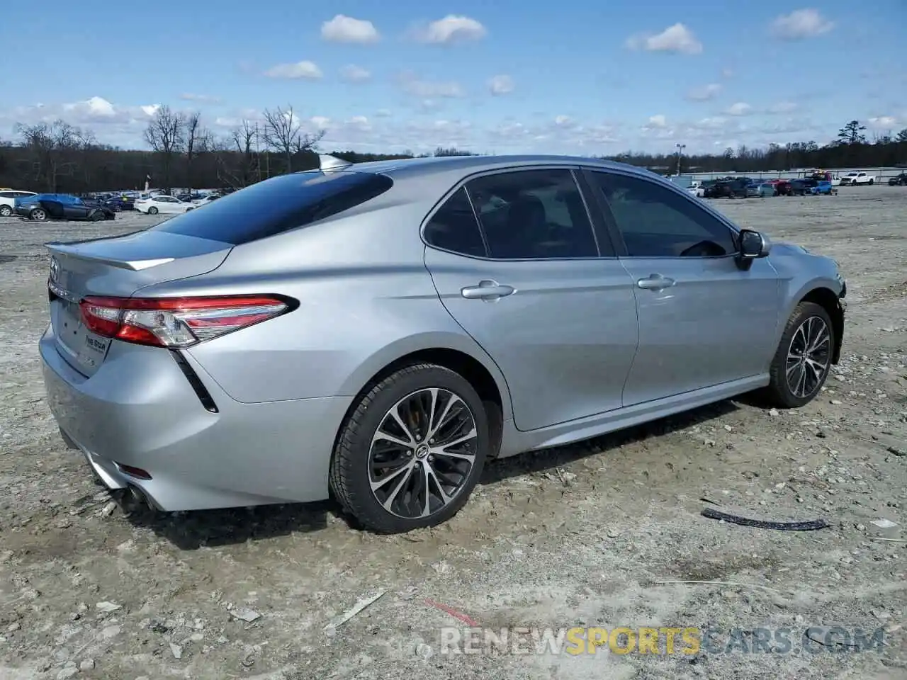 3 Photograph of a damaged car 4T1B11HK4KU229208 TOYOTA CAMRY 2019