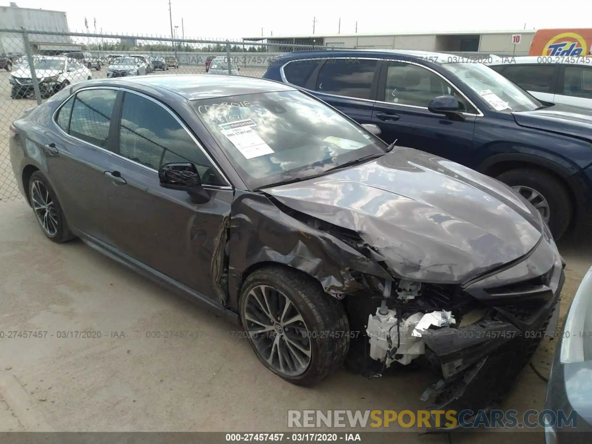 1 Photograph of a damaged car 4T1B11HK4KU229743 TOYOTA CAMRY 2019