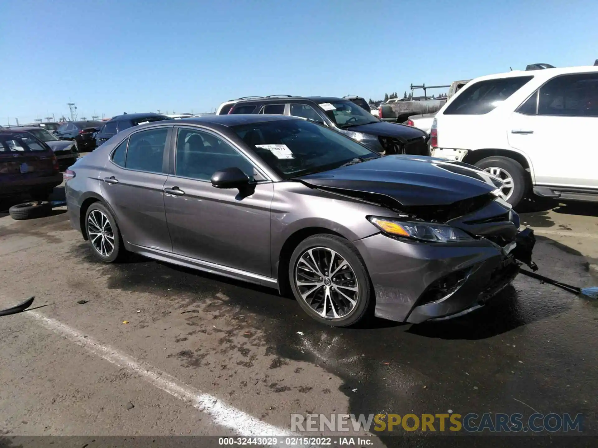 1 Photograph of a damaged car 4T1B11HK4KU230178 TOYOTA CAMRY 2019