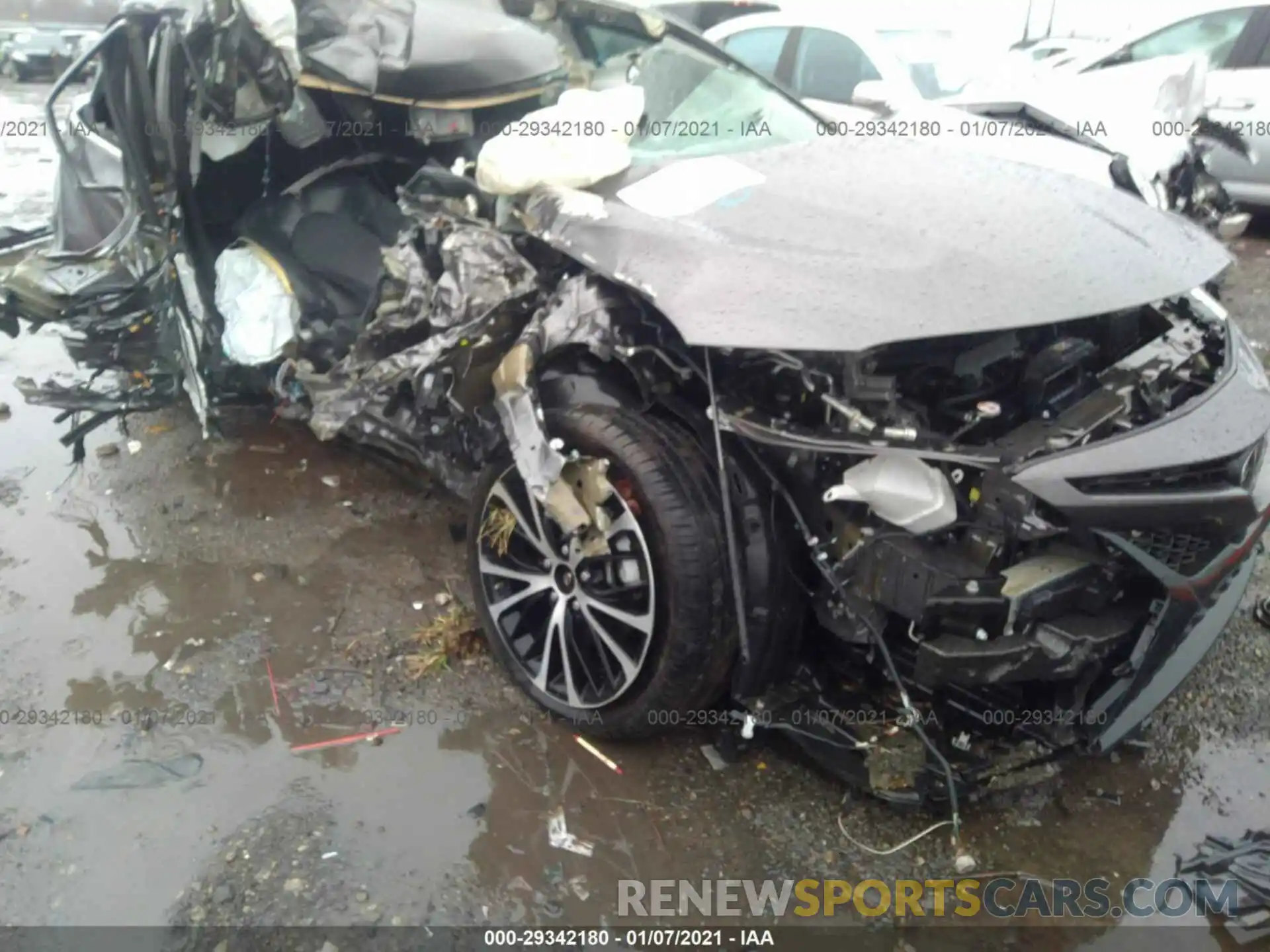 6 Photograph of a damaged car 4T1B11HK4KU230438 TOYOTA CAMRY 2019