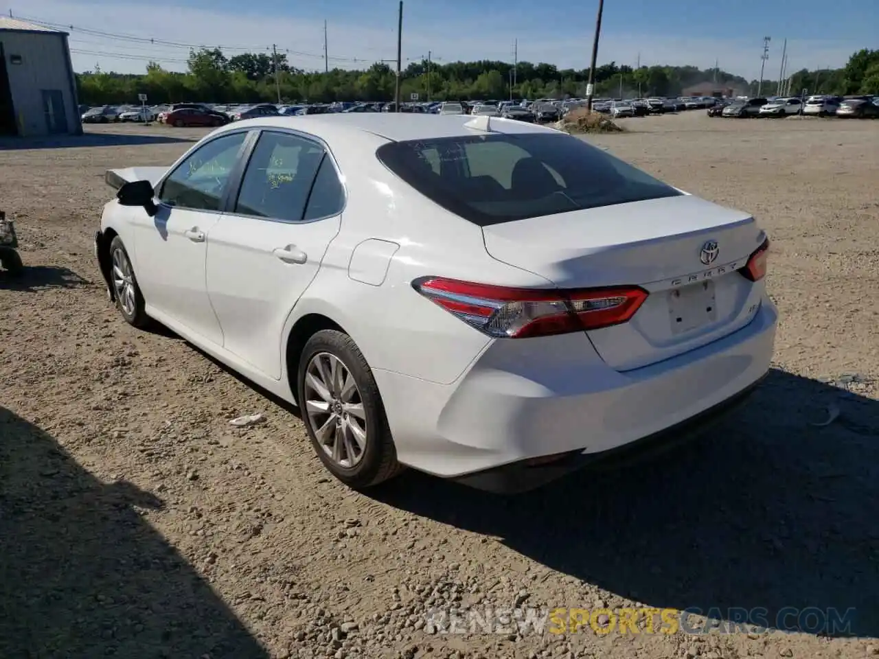 3 Photograph of a damaged car 4T1B11HK4KU230570 TOYOTA CAMRY 2019