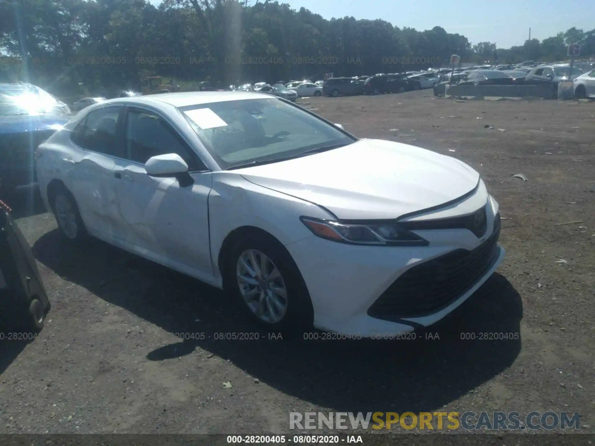 1 Photograph of a damaged car 4T1B11HK4KU230844 TOYOTA CAMRY 2019