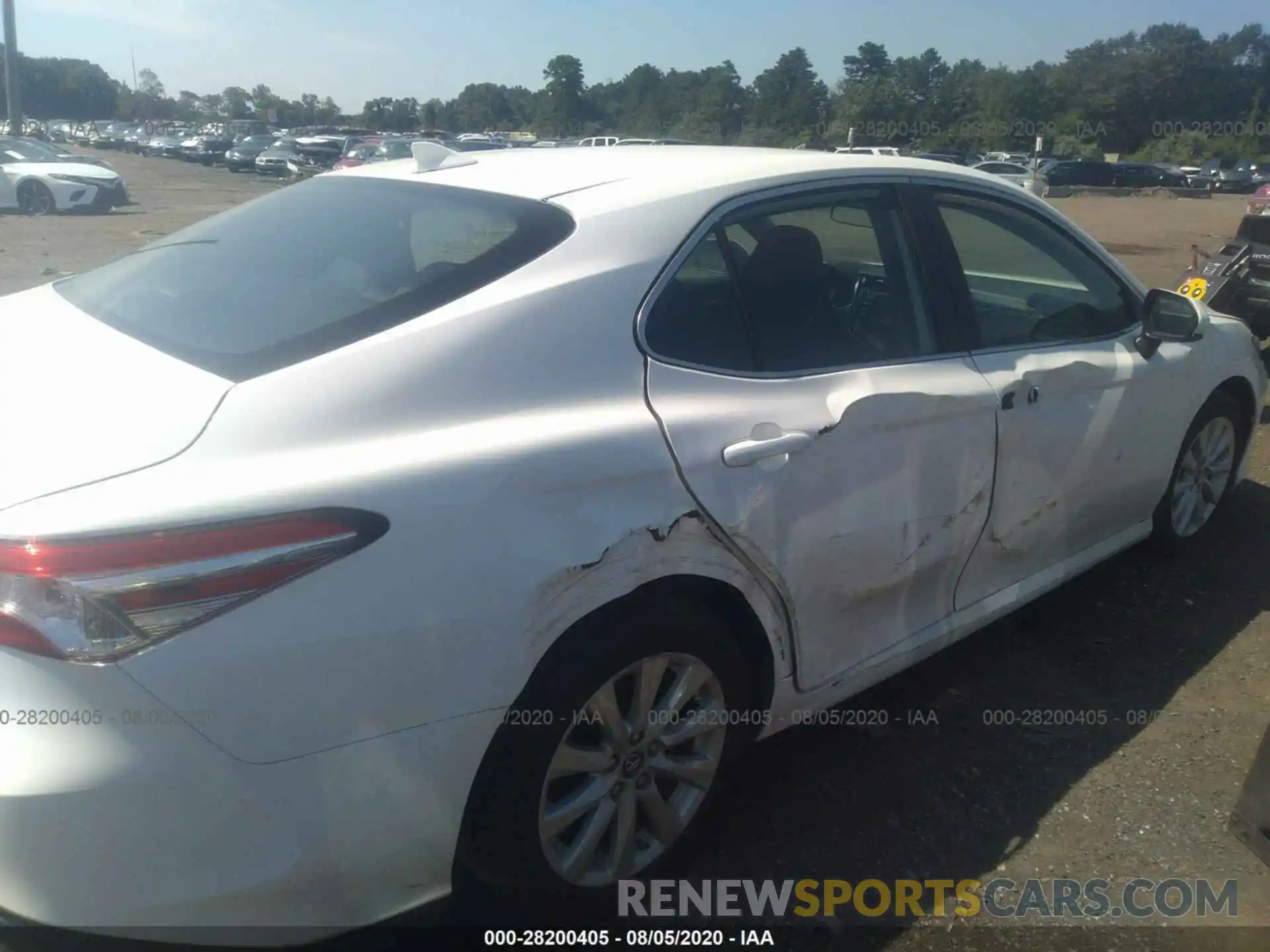 6 Photograph of a damaged car 4T1B11HK4KU230844 TOYOTA CAMRY 2019