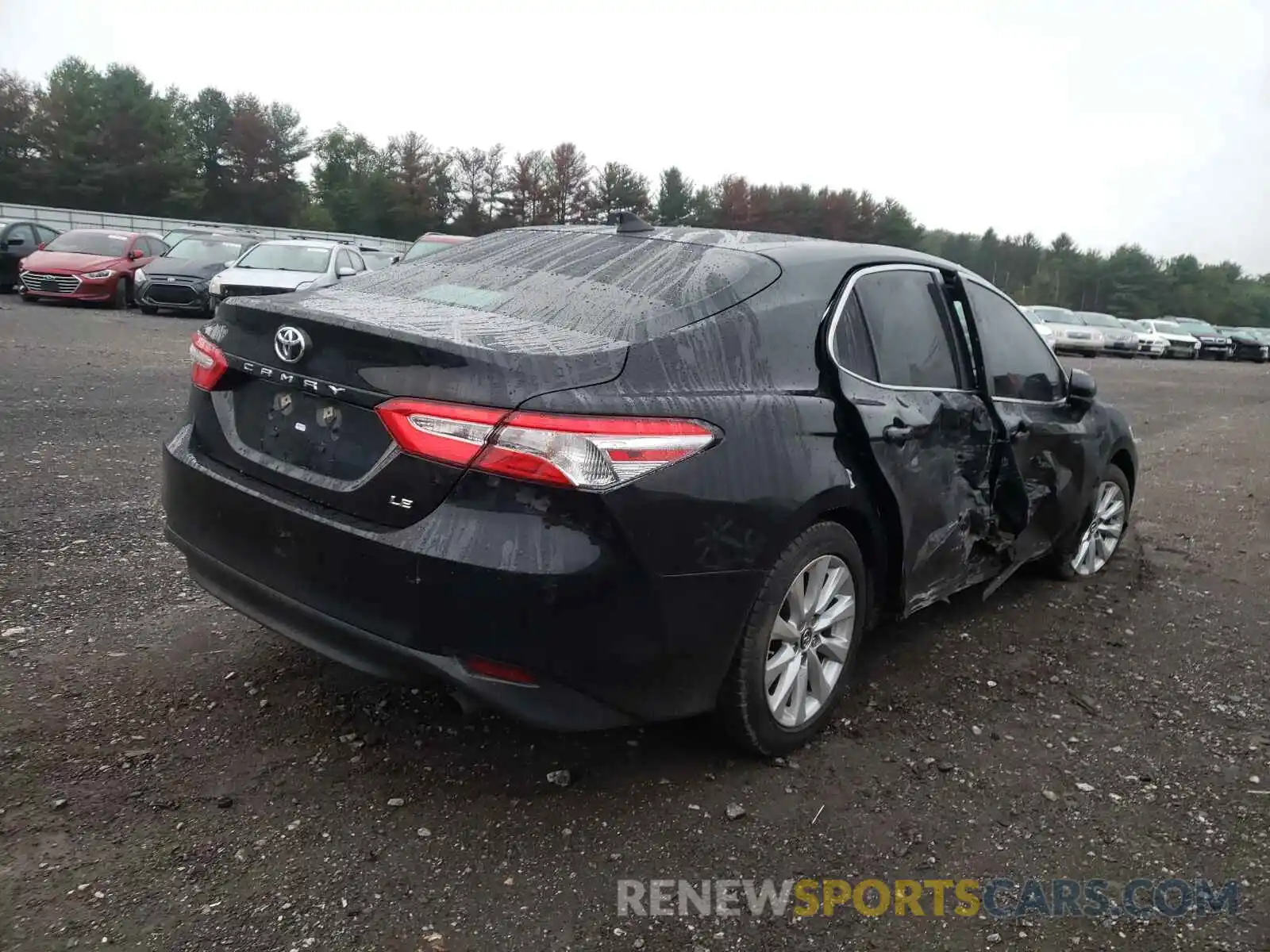 4 Фотография поврежденного автомобиля 4T1B11HK4KU231329 TOYOTA CAMRY 2019