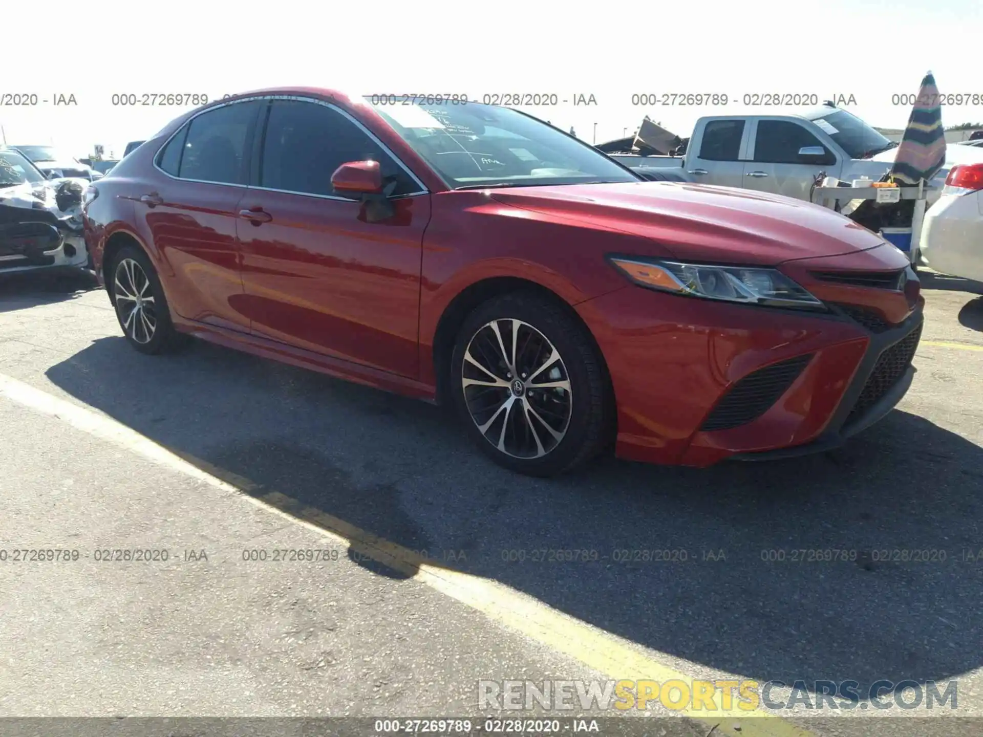 1 Photograph of a damaged car 4T1B11HK4KU233095 TOYOTA CAMRY 2019