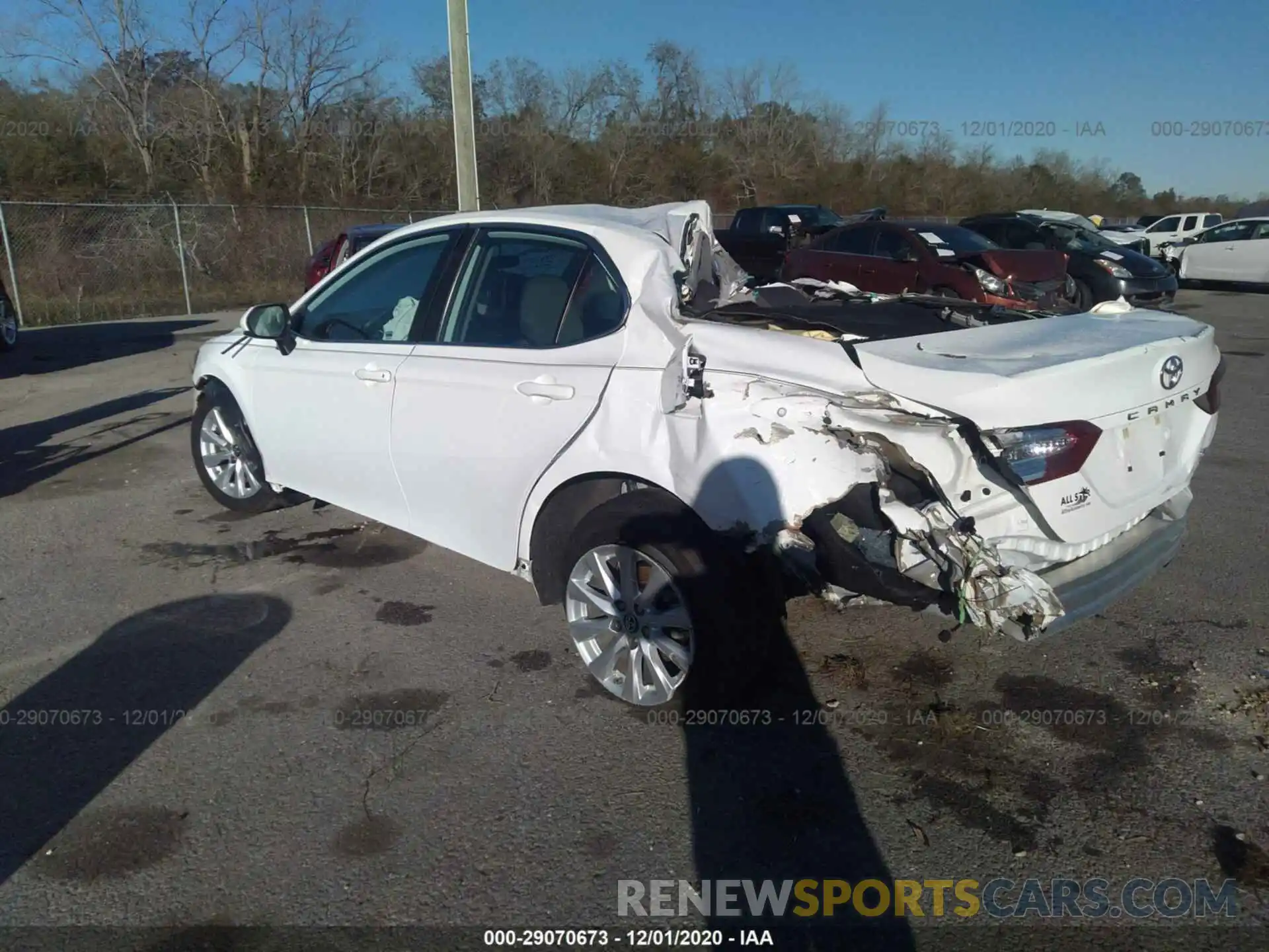 3 Photograph of a damaged car 4T1B11HK4KU233887 TOYOTA CAMRY 2019