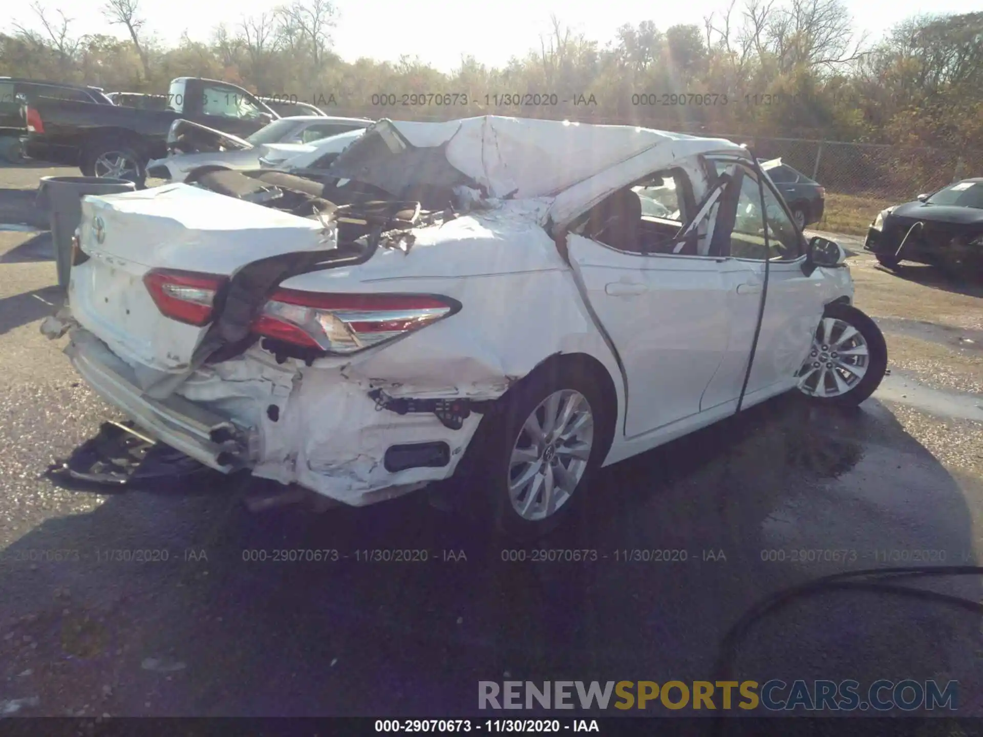 4 Photograph of a damaged car 4T1B11HK4KU233887 TOYOTA CAMRY 2019